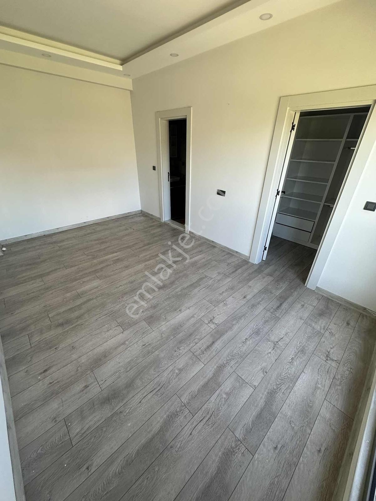 Ertuğrul'dan Lüx Geniş 2+1 Ayrı Mutfak Satılık Daire - Görsel 13