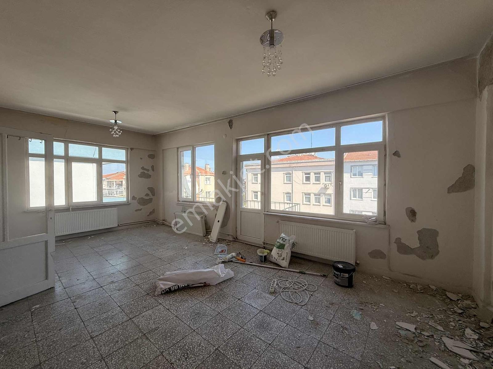 Çanakkale Atatürk Caddesi Üzeri Yatırımlık 3+1 Daire - Görsel 21