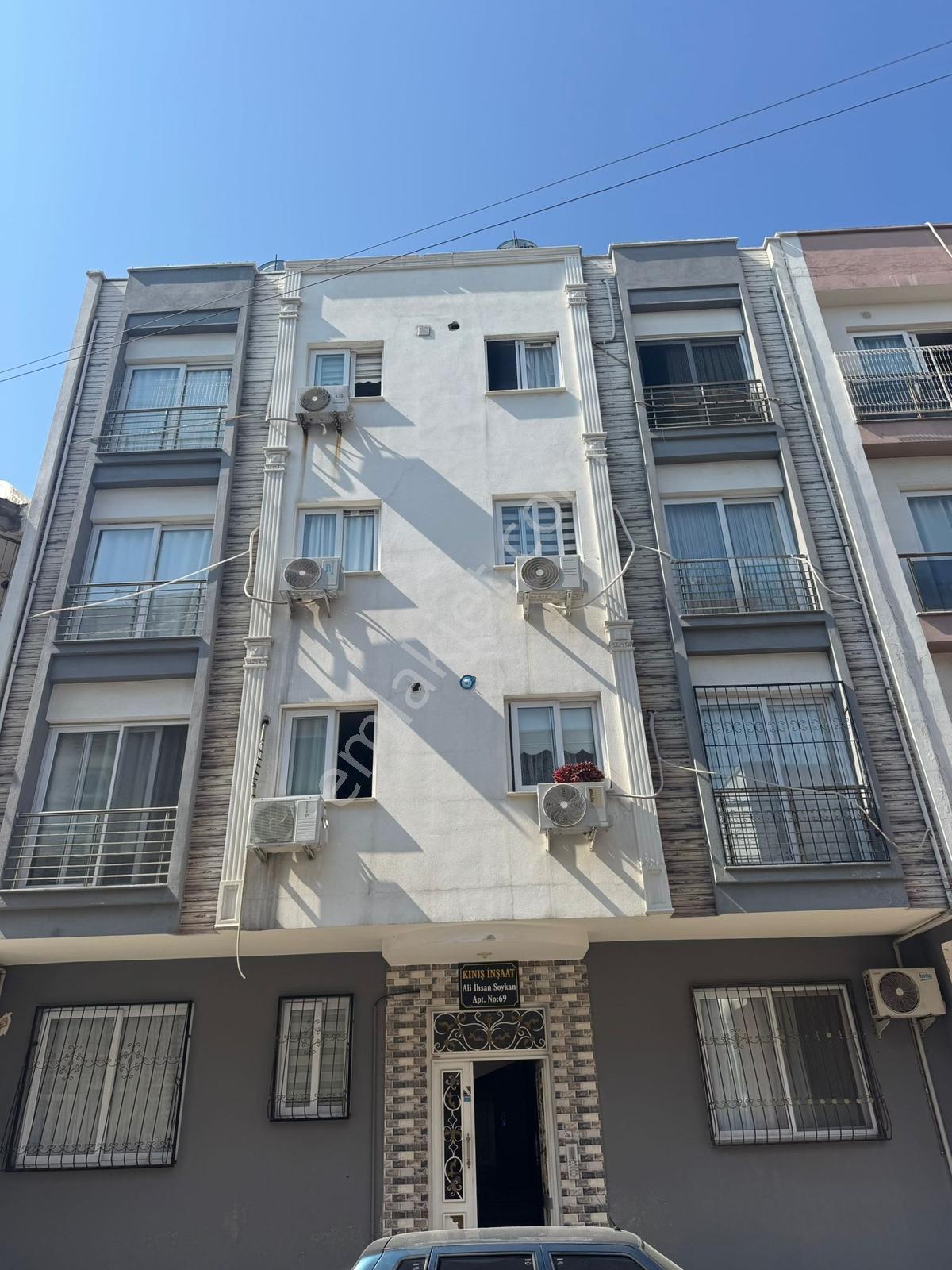 Metin Gayrimenkul'den Toroslar Sağlık Mahallesinde 2+1