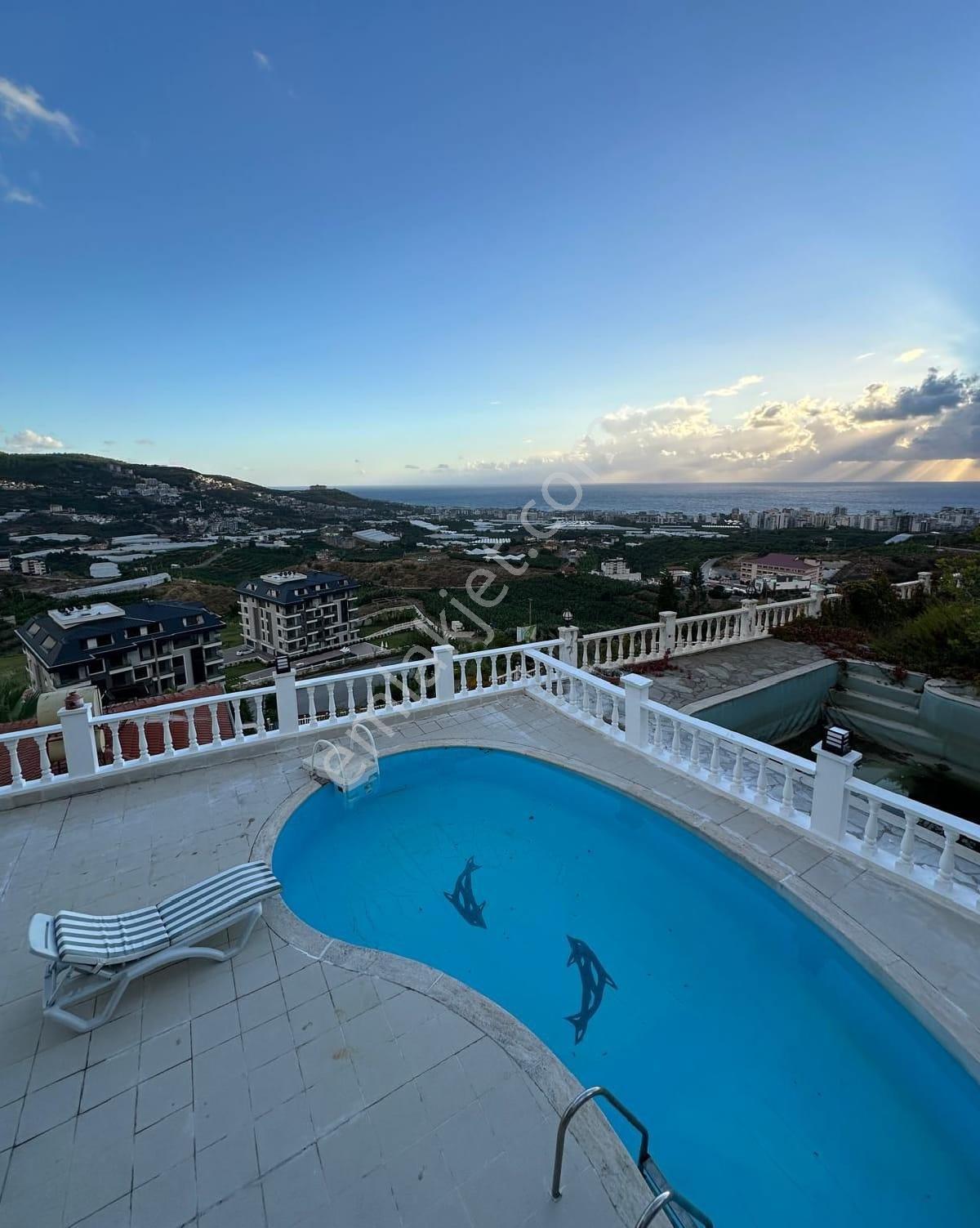 Alanya Kargıcak 3+1 440 M2 Eşyalı Deniz Manzaralı Müstakil Villa - Görsel 27