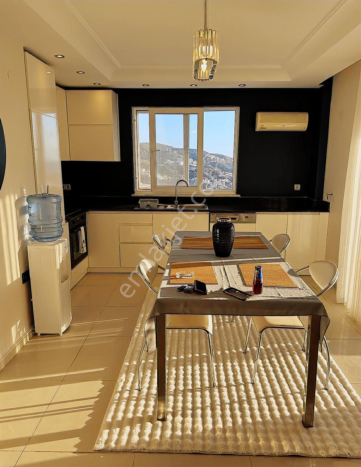Alanya Kargıcak 3+1 440 M2 Eşyalı Deniz Manzaralı Müstakil Villa - Görsel 7