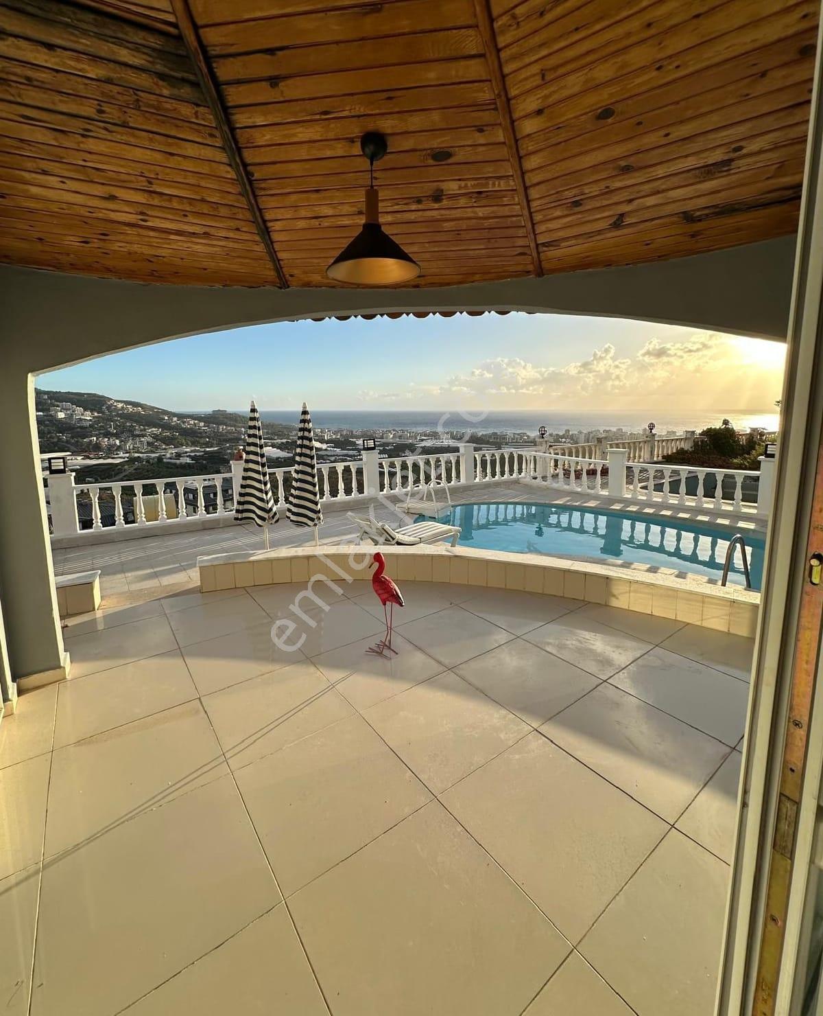 Alanya Kargıcak 3+1 440 M2 Eşyalı Deniz Manzaralı Müstakil Villa - Görsel 14