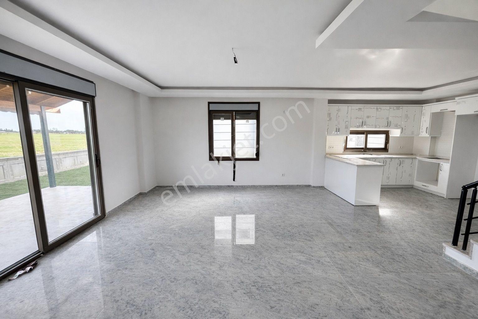 Umas Solutıondan Havuzlu Sitede - Geniş Kullanım 3+1 Sıfır Villa - Görsel 8