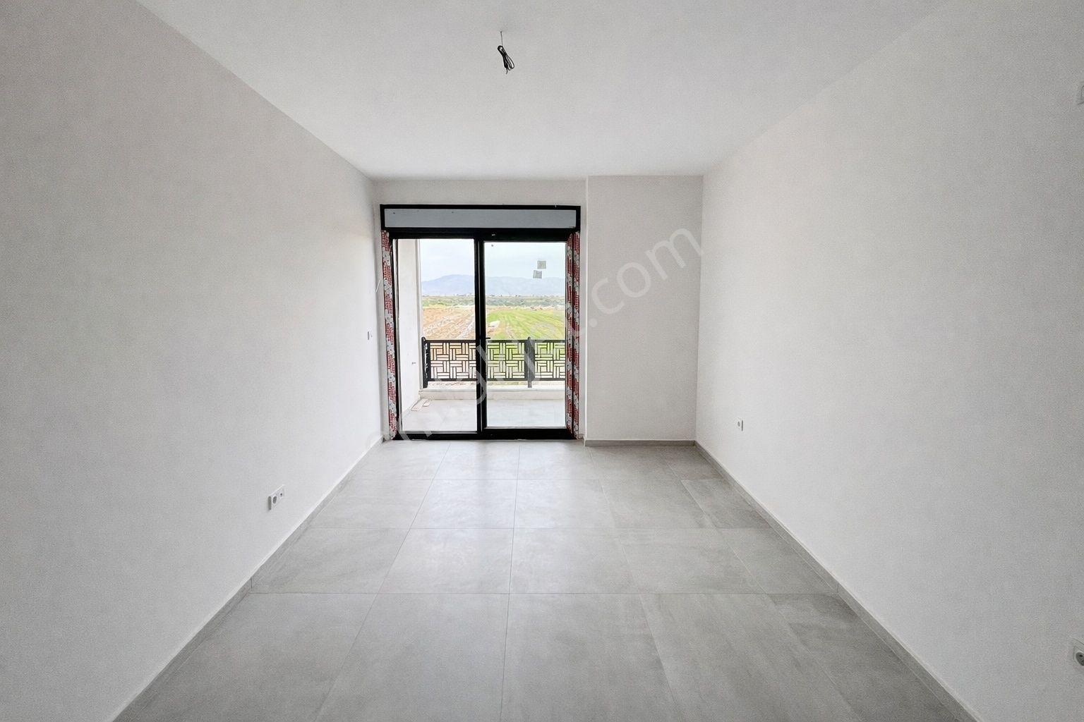 Umas Solutıondan Havuzlu Sitede - Geniş Kullanım 3+1 Sıfır Villa - Görsel 10