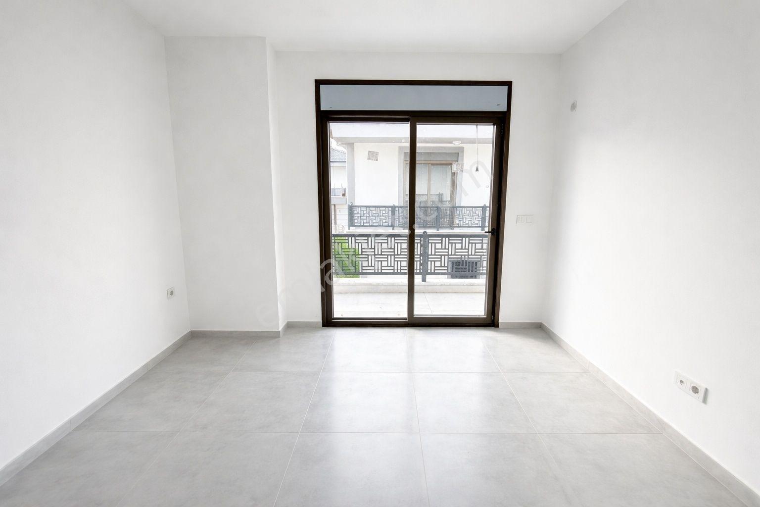 Umas Solutıondan Havuzlu Sitede - Geniş Kullanım 3+1 Sıfır Villa - Görsel 28