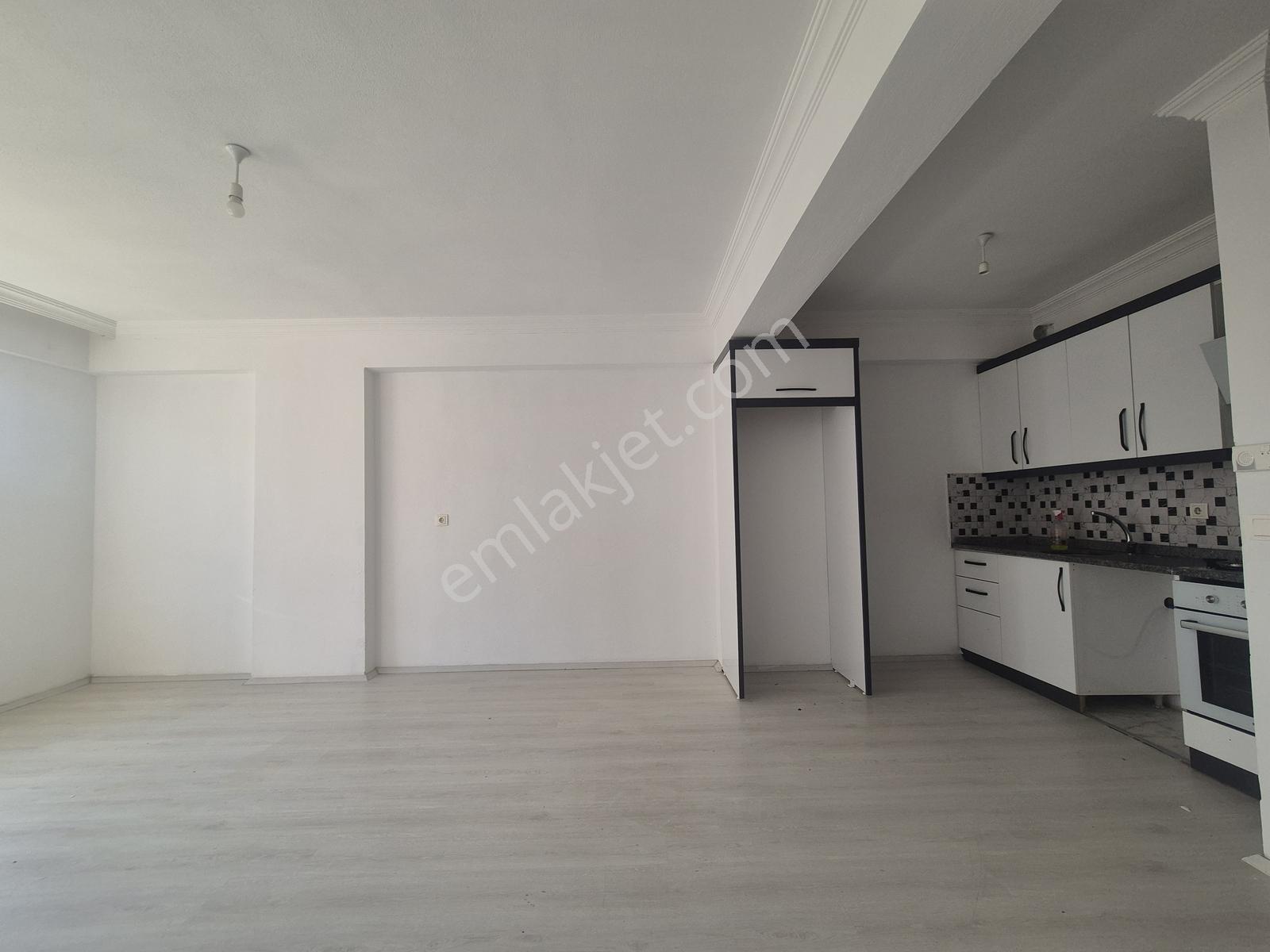Dalaman Altıntas'ta Cadde Üzeri Kiralık 1+1 Daire - Görsel 17