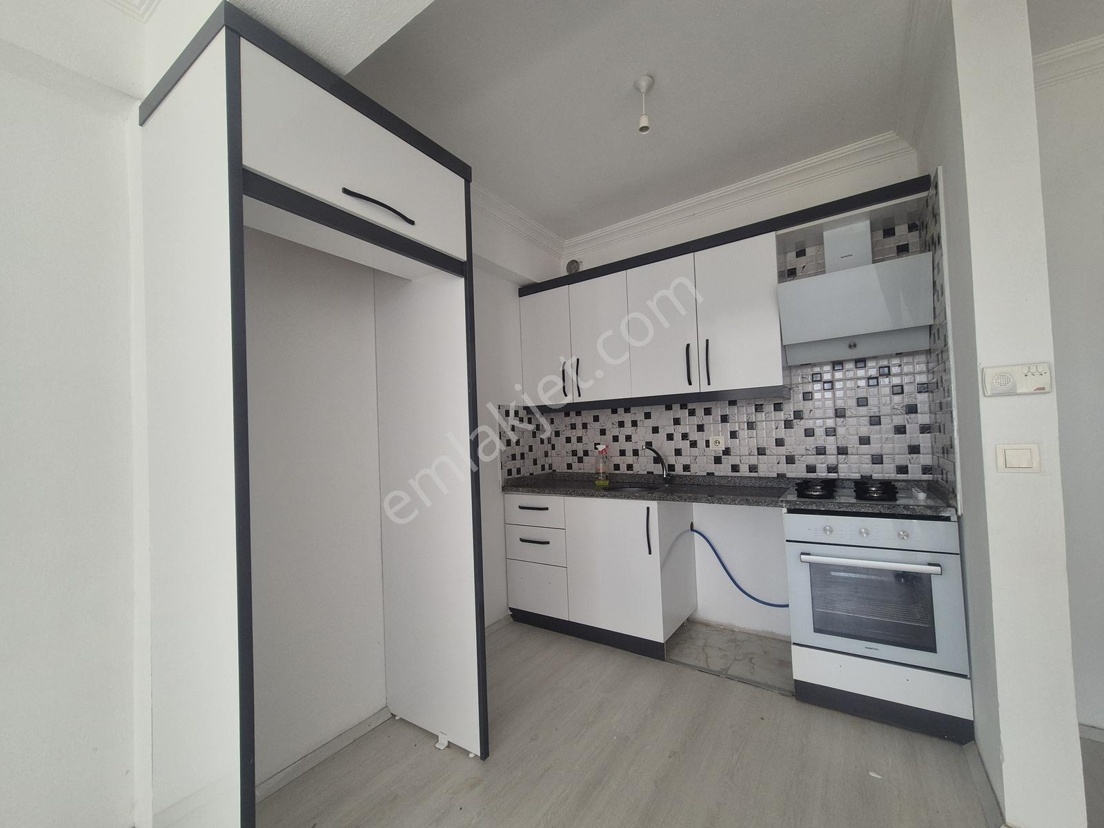 Dalaman Altıntas'ta Cadde Üzeri Kiralık 1+1 Daire - Görsel 32