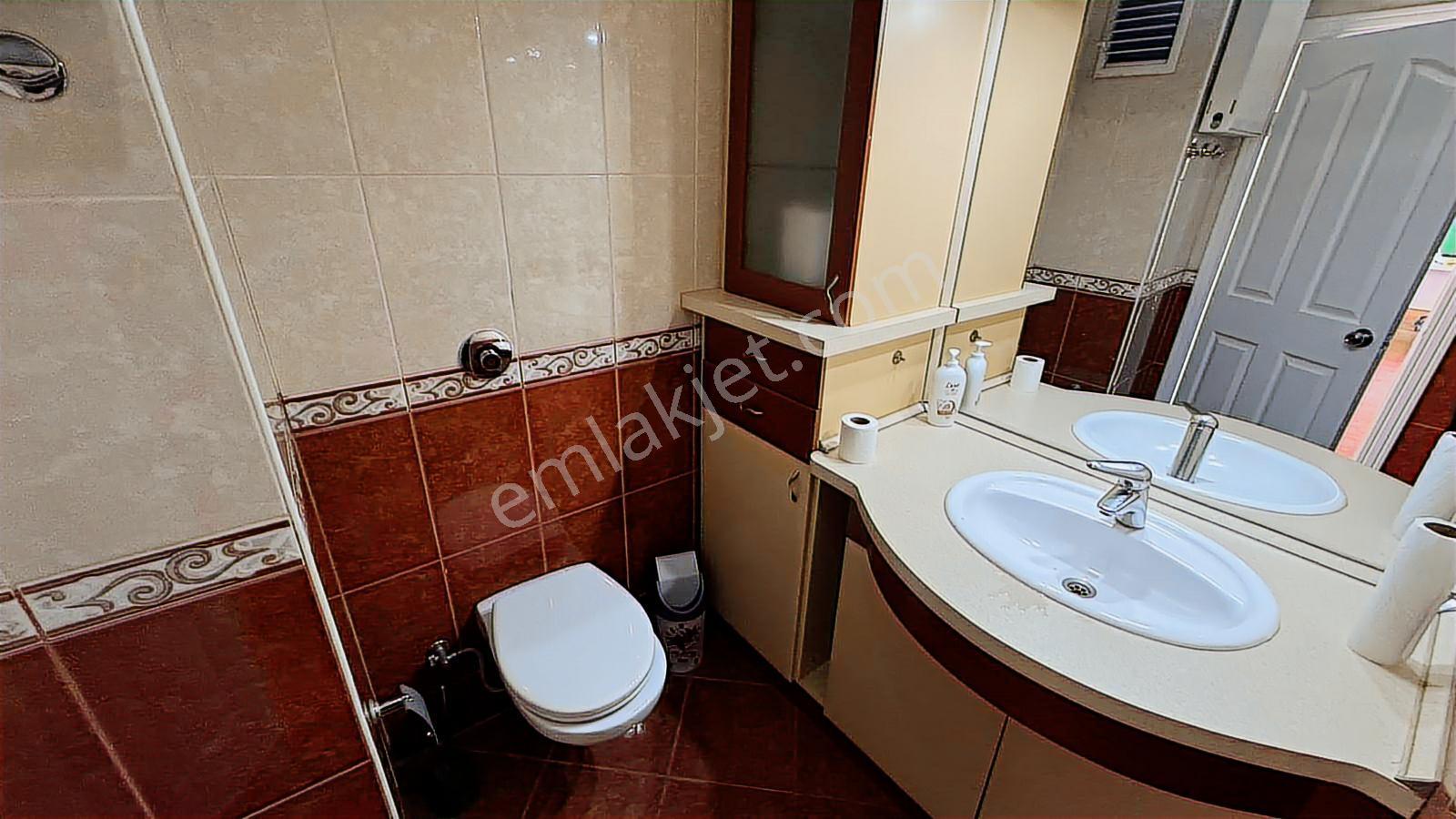Prestijli Lokasyonda Geniş Metrajlı Dubleks Satılık 5+2 Ofis - Görsel 23