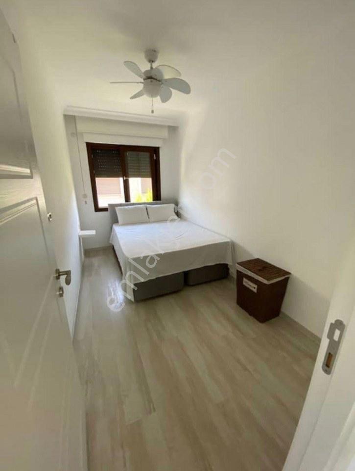 İzmir Çeşme Alaçatı Müstakil Havuzlu Geniş Bahçeli Dubleks Villa - Görsel 23