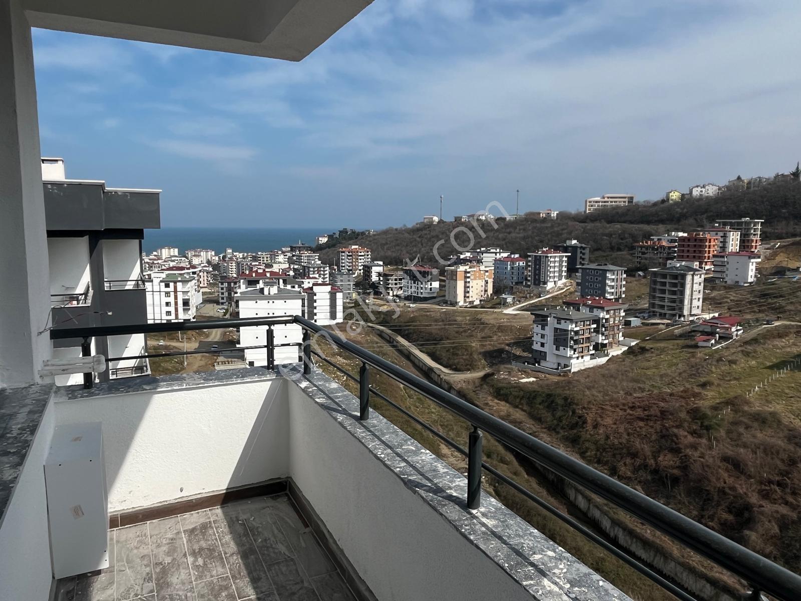 Deka Gayrimenkul'den Körfezde Satılık Deniz Manzaralı 1+1 Daire