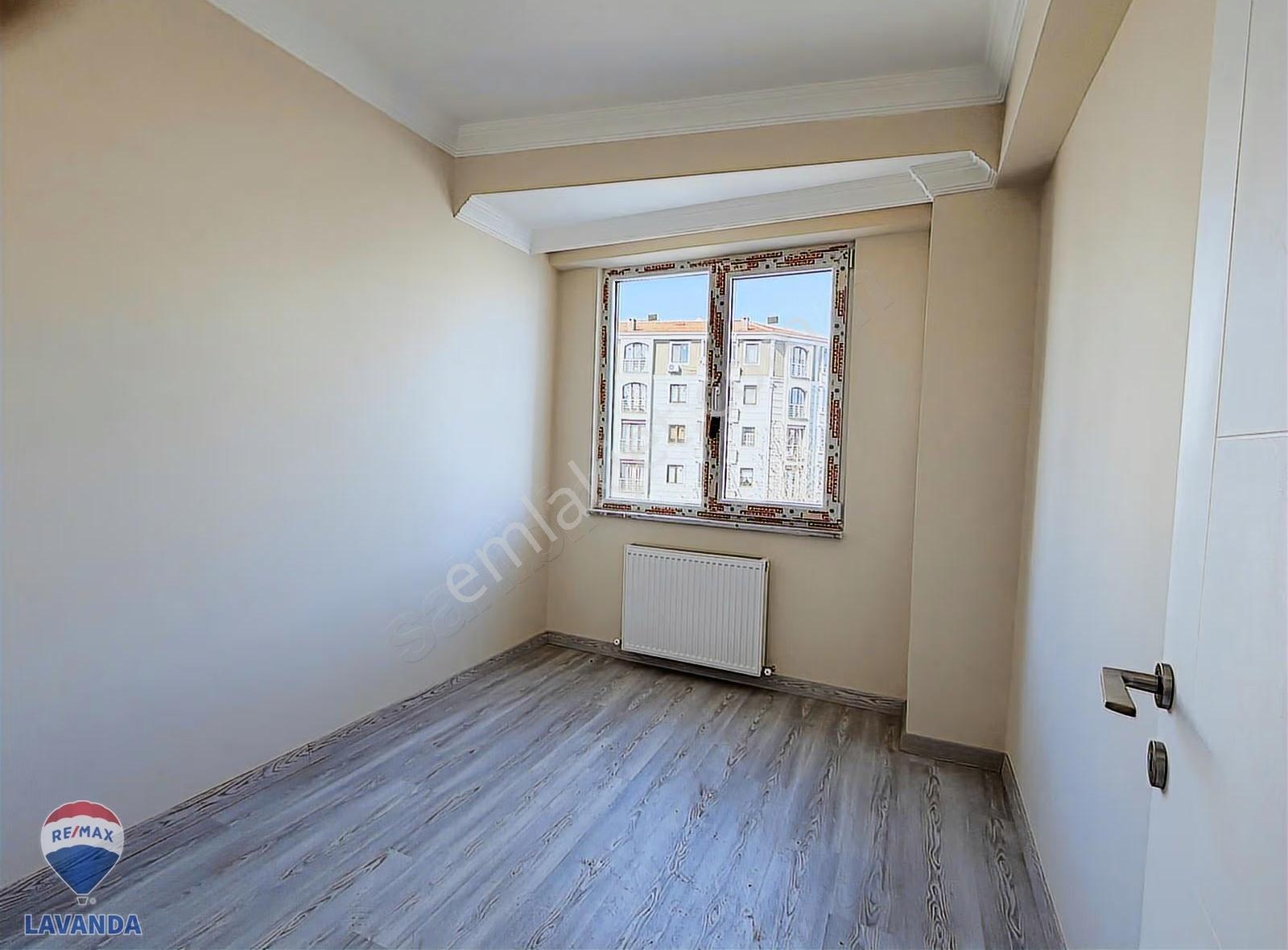Remax Lavanda'dan Bülent Ecevit Bulvarı Cephe 3+1 Satılık Daire - Görsel 3