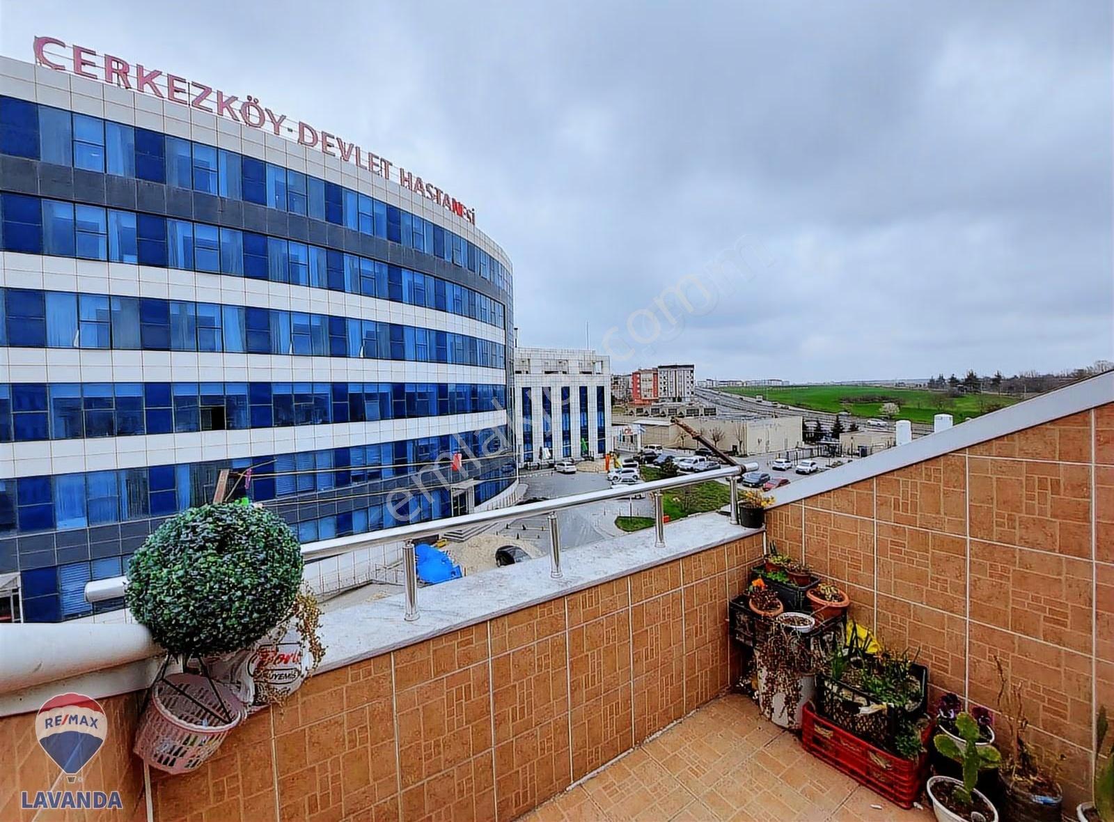 Remax Lavandadan Çerkezköy Devlet Hastanesi Yanında 5+1 Dubleks