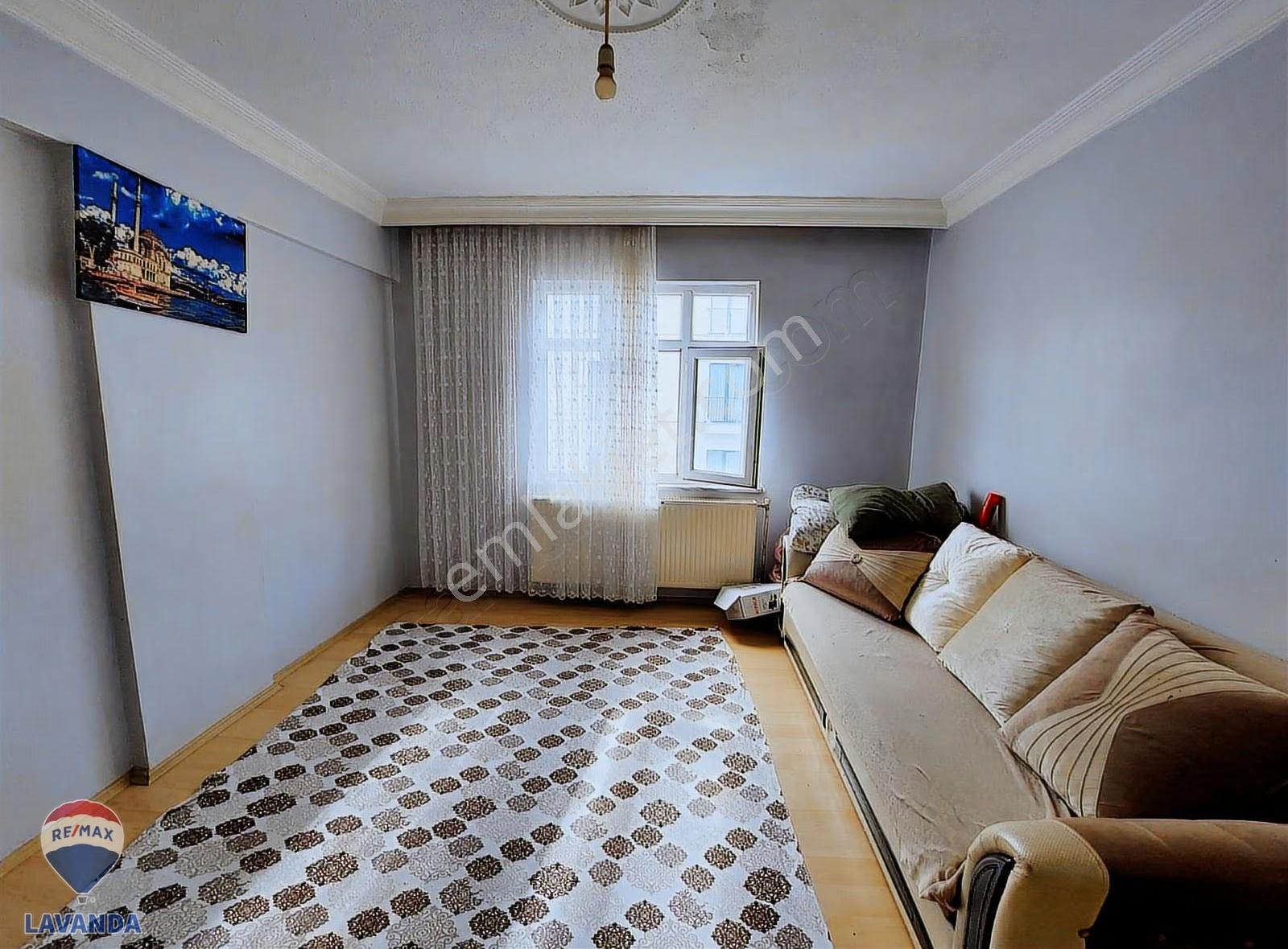 Remax Lavandadan Çerkezköy Devlet Hastanesi Yanında 5+1 Dubleks - Görsel 2