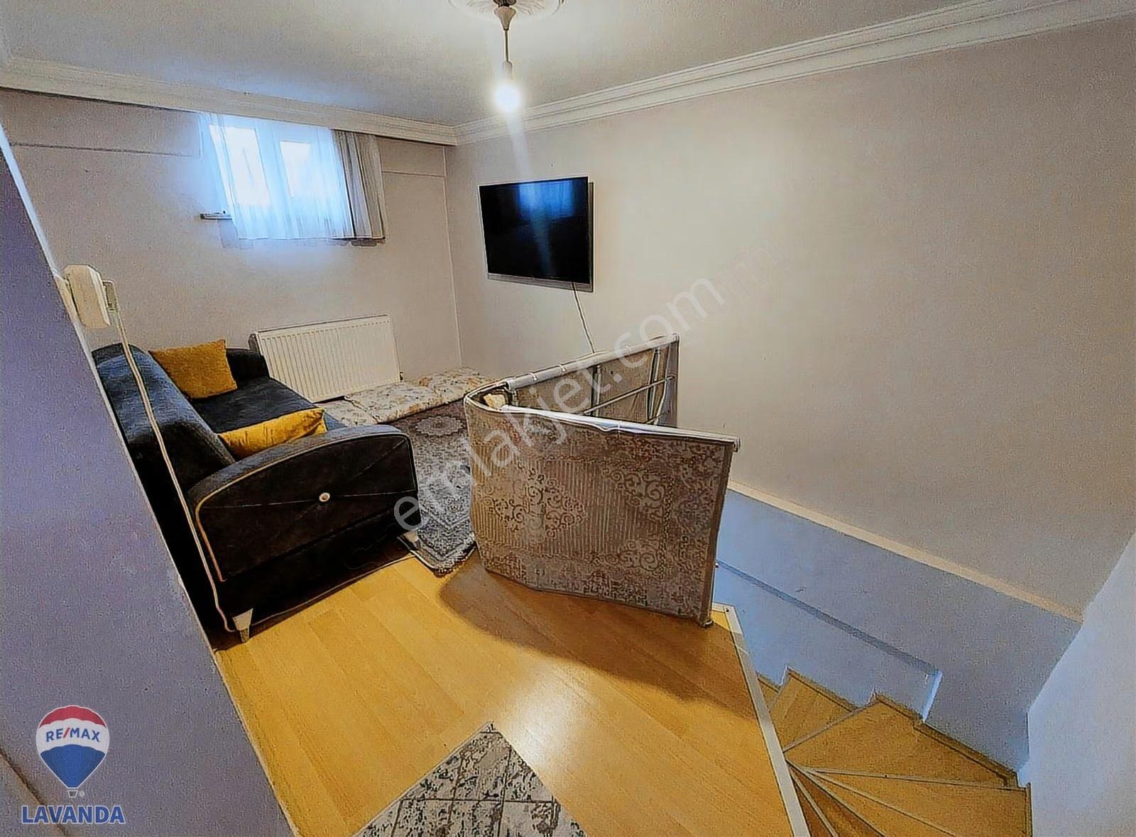 Remax Lavandadan Çerkezköy Devlet Hastanesi Yanında 5+1 Dubleks - Görsel 9