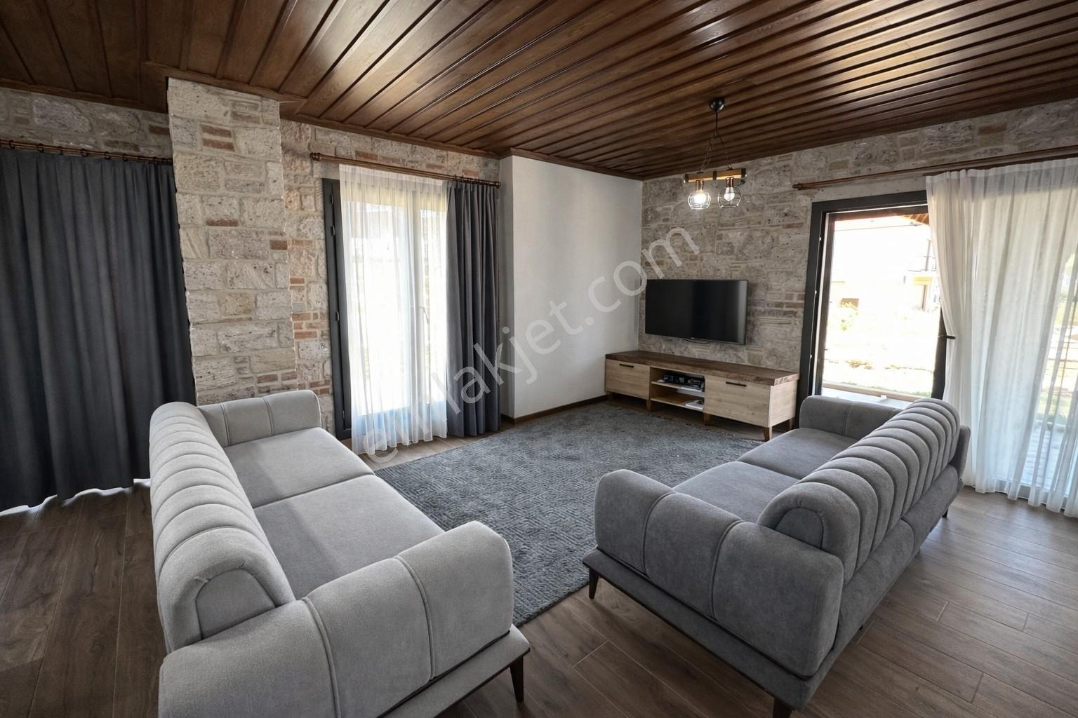 Umas Solutıon'dan Cunda'da Müstakil Sıfır Taş Villa - Görsel 15