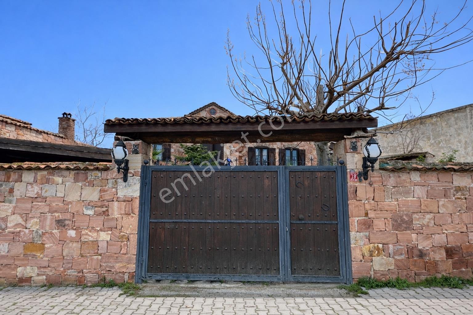 Umas Solutıon'dan Mutluköy'de 500 M² Arsada Orjinal Büyük Taş Ev - Görsel 30