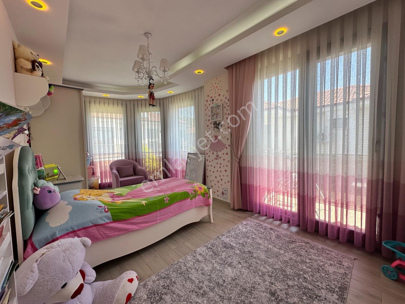 Umas Solution'dan Çamlık'ta Büyük 3+1 Müstakil Villa - Görsel 35