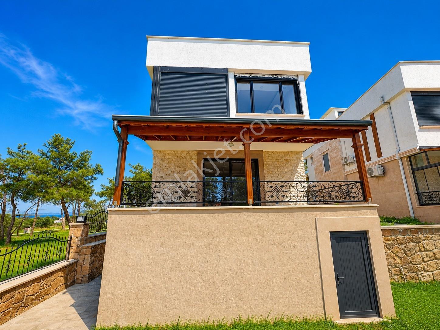 Umas Solutıondan Sahilkentte 180° Panoramik Manzaralı Villa - Görsel 8
