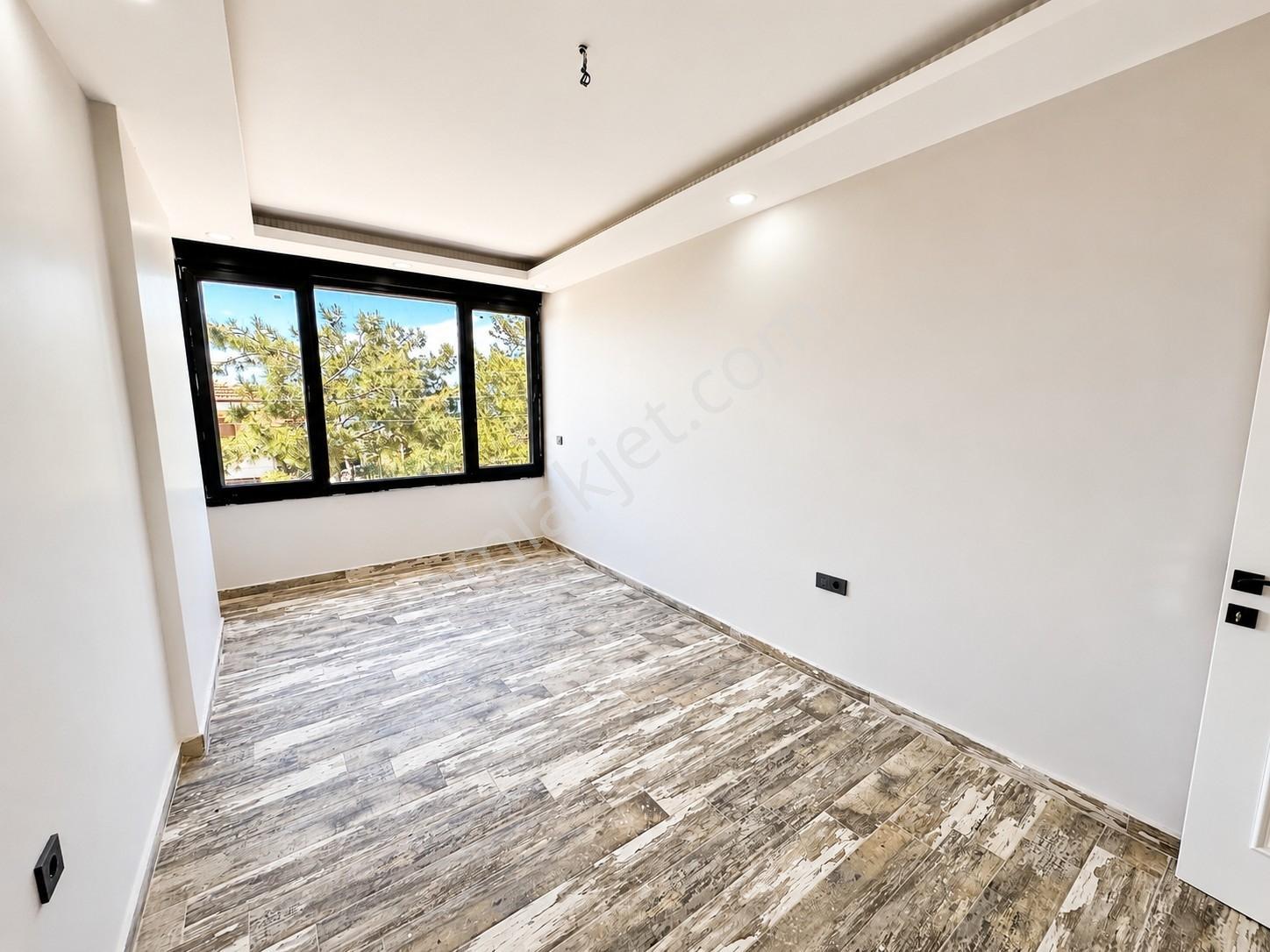 Umas Solutıondan Sahilkentte 180° Panoramik Manzaralı Villa - Görsel 12
