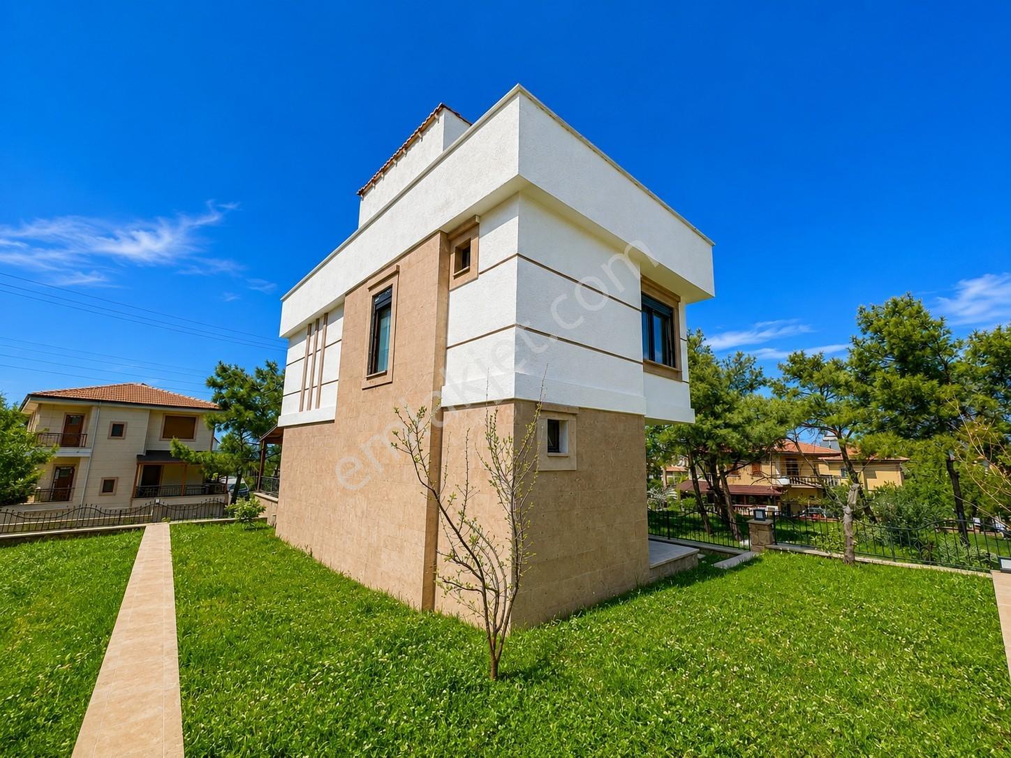 Umas Solutıondan Sahilkentte 180° Panoramik Manzaralı Villa - Görsel 9