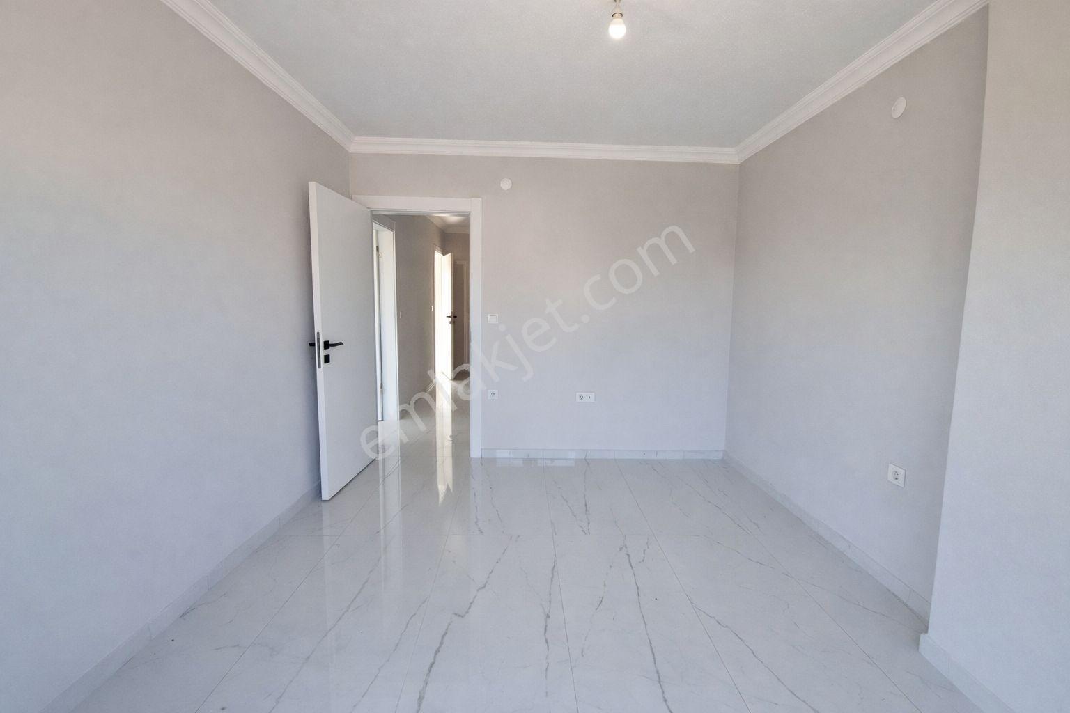 Umas Solutıondan Tam Müstakil - Geniş Ferah Kullanım - 3+1 Villa - Görsel 29