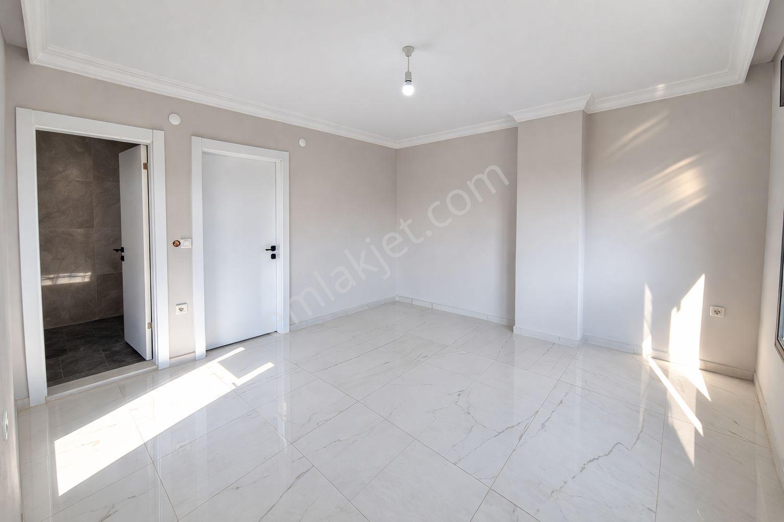 Umas Solutıondan Tam Müstakil - Geniş Ferah Kullanım - 3+1 Villa - Görsel 24