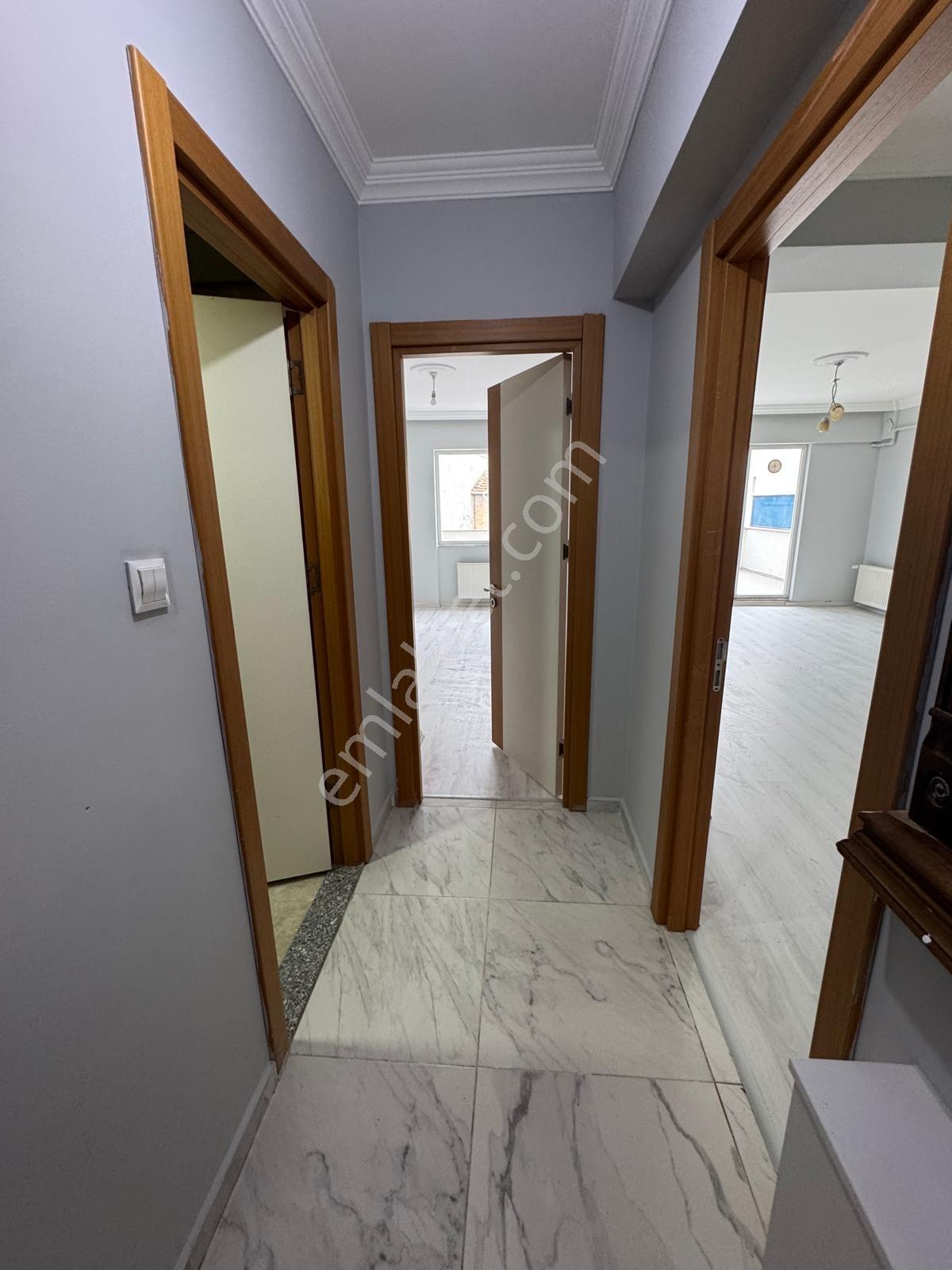 Çanakkale Merkez Kepez Atatürk Caddesi Üzeri Satılık Geniş 1+1 - Görsel 13