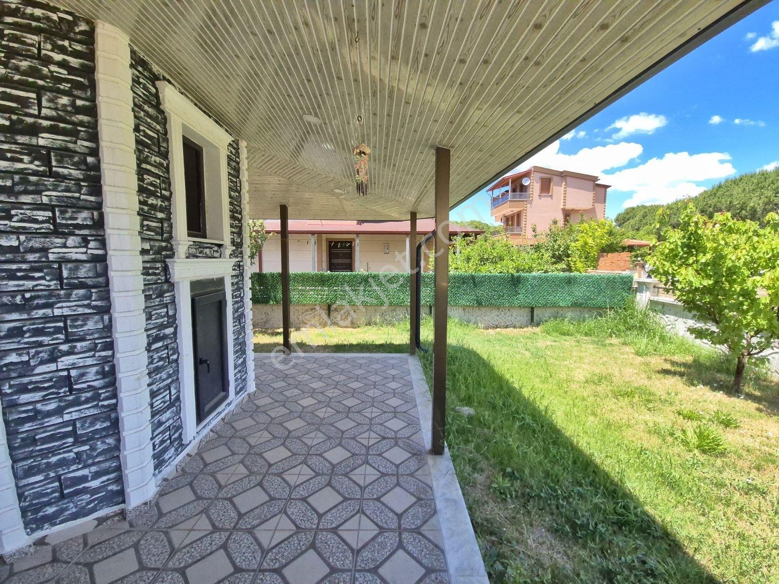 Umas Solutıon'dan Plaja Yürüme Mesafesinde - 3+1 Bahçeli Villa - Görsel 20