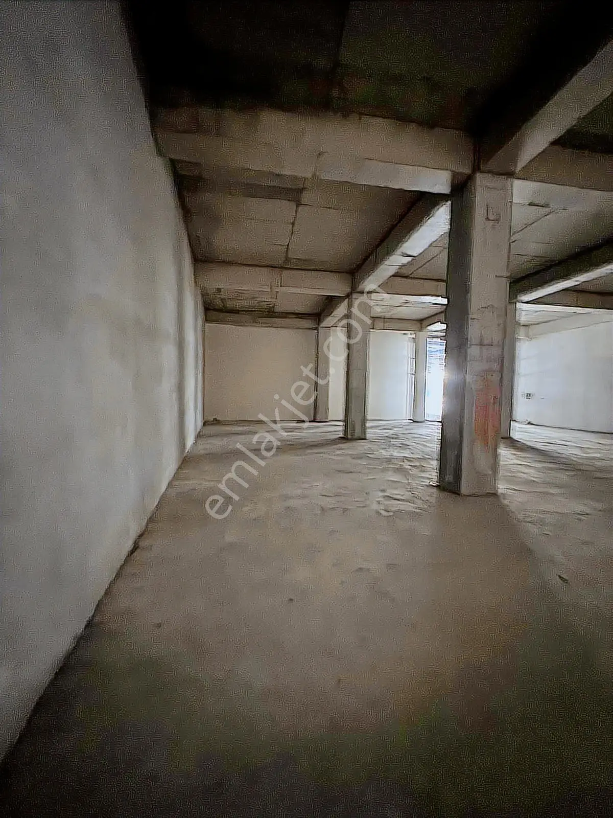 Polat Live Emlak'tan Mega Şaşmazda 353m2 Kiralık Dükkan - Görsel 9