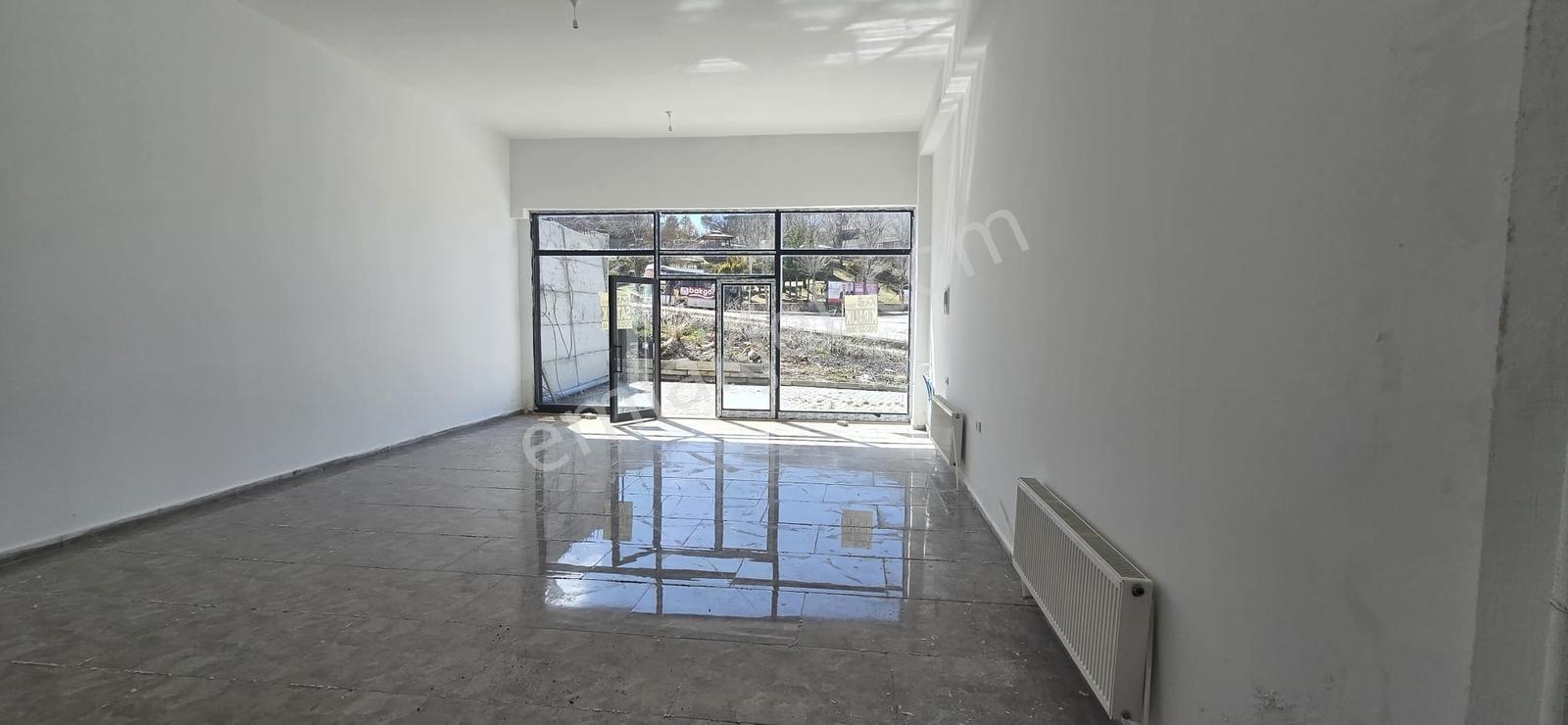 Msyapı Emlaktan Bahçeşehrin Tam Kalbinde Satılık 400 M2 Dükkan - Görsel 8