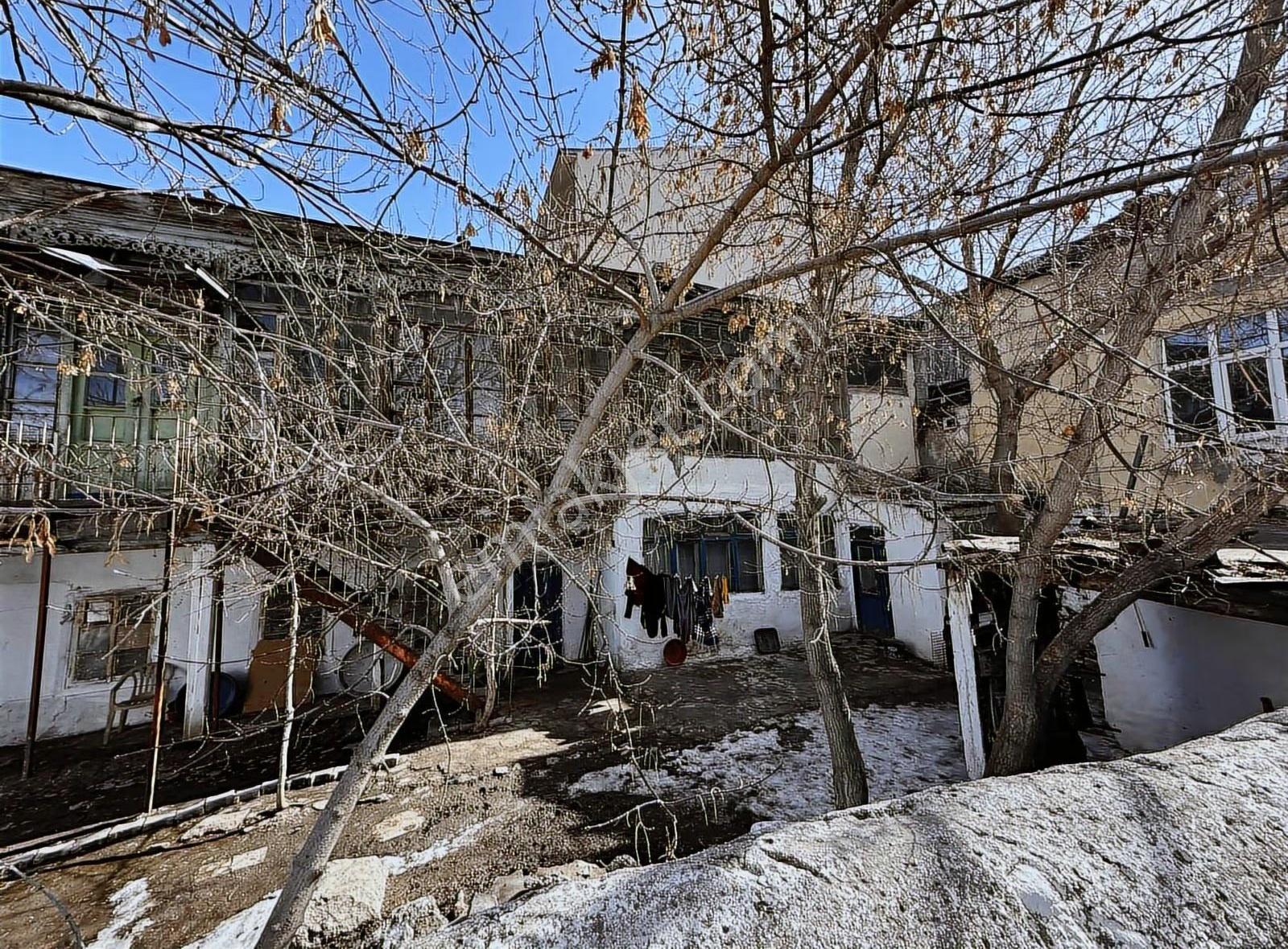 İks Emlaktan Satılık Bina Butik Otel Restoran İçin Uygundur - Görsel 12