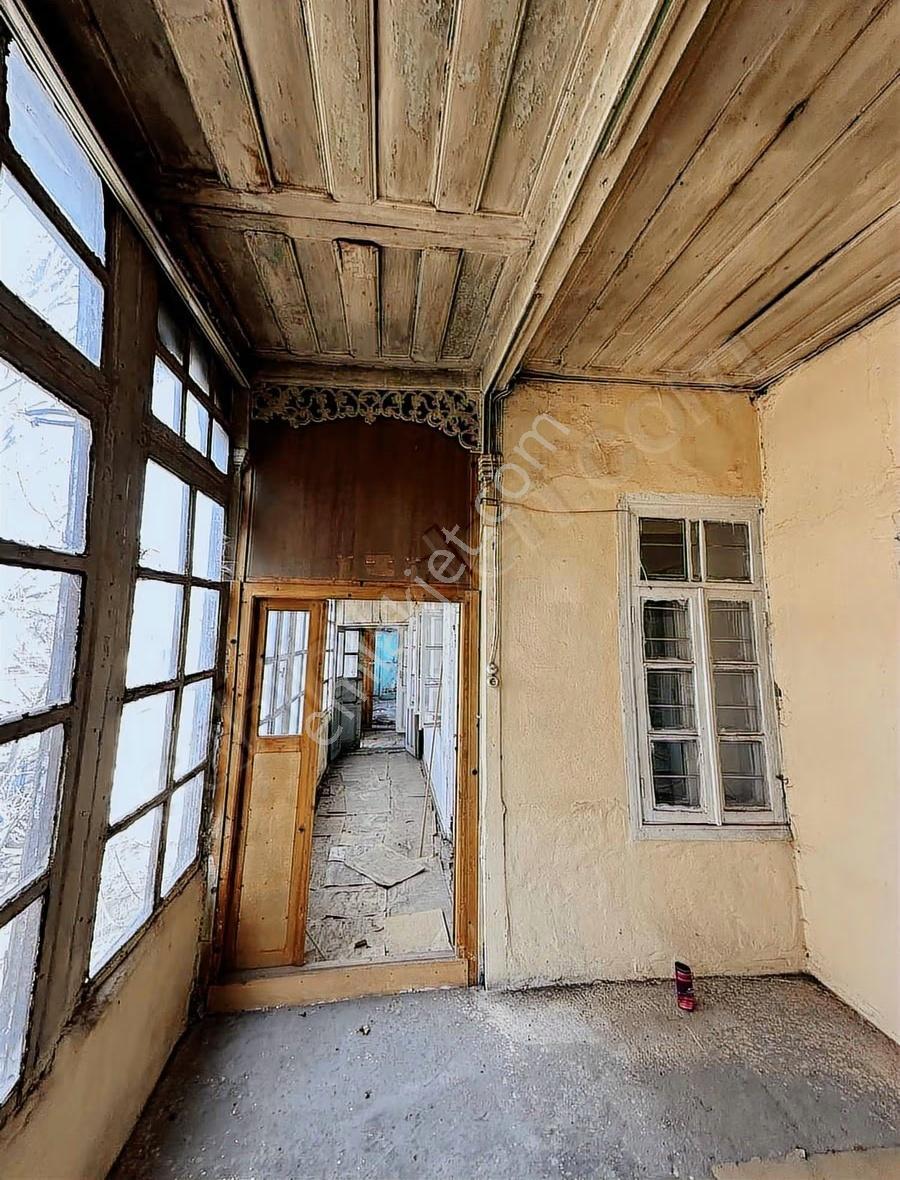 İks Emlaktan Satılık Bina Butik Otel Restoran İçin Uygundur - Görsel 31