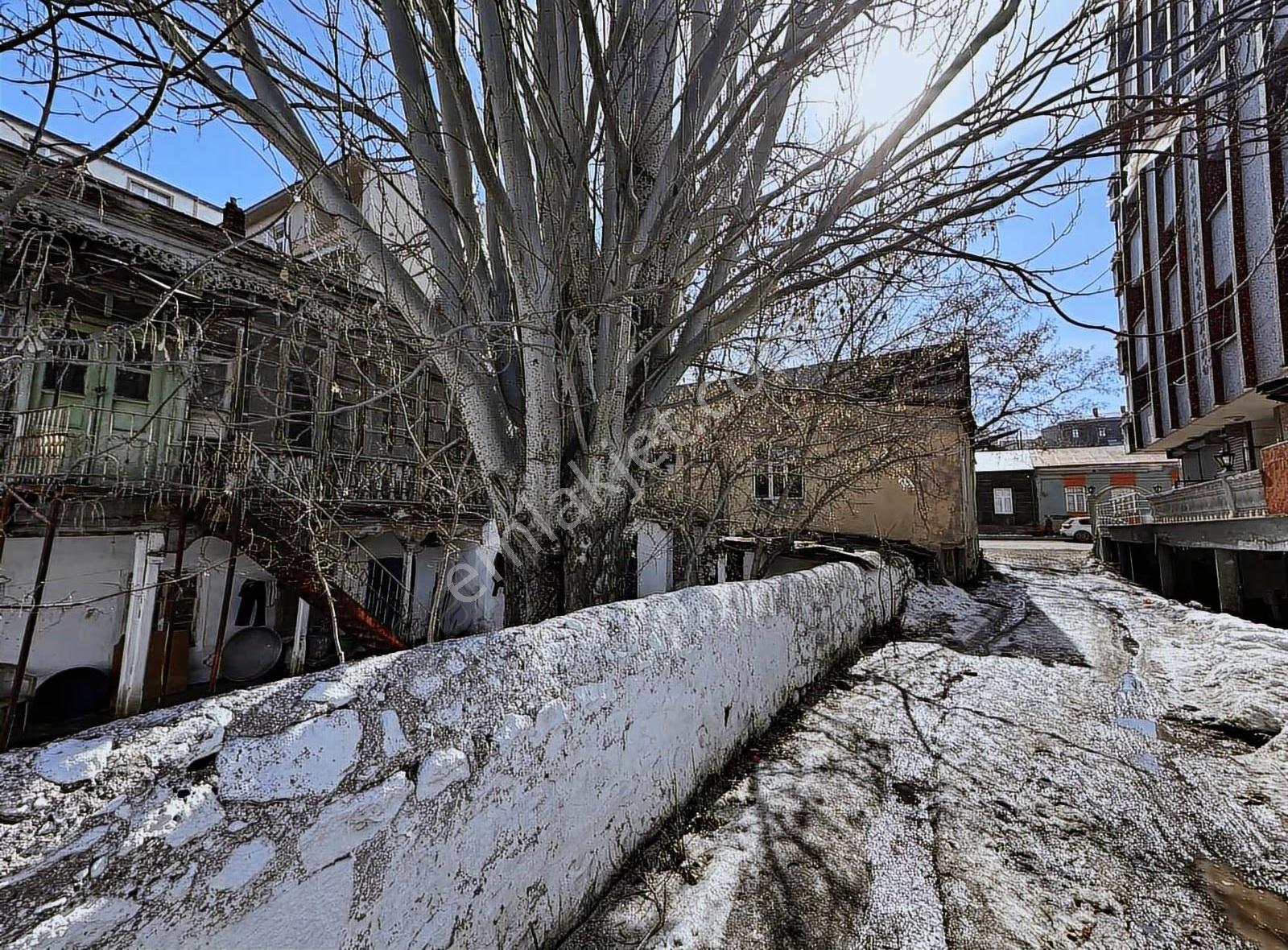 İks Emlaktan Satılık Bina Butik Otel Restoran İçin Uygundur - Görsel 19