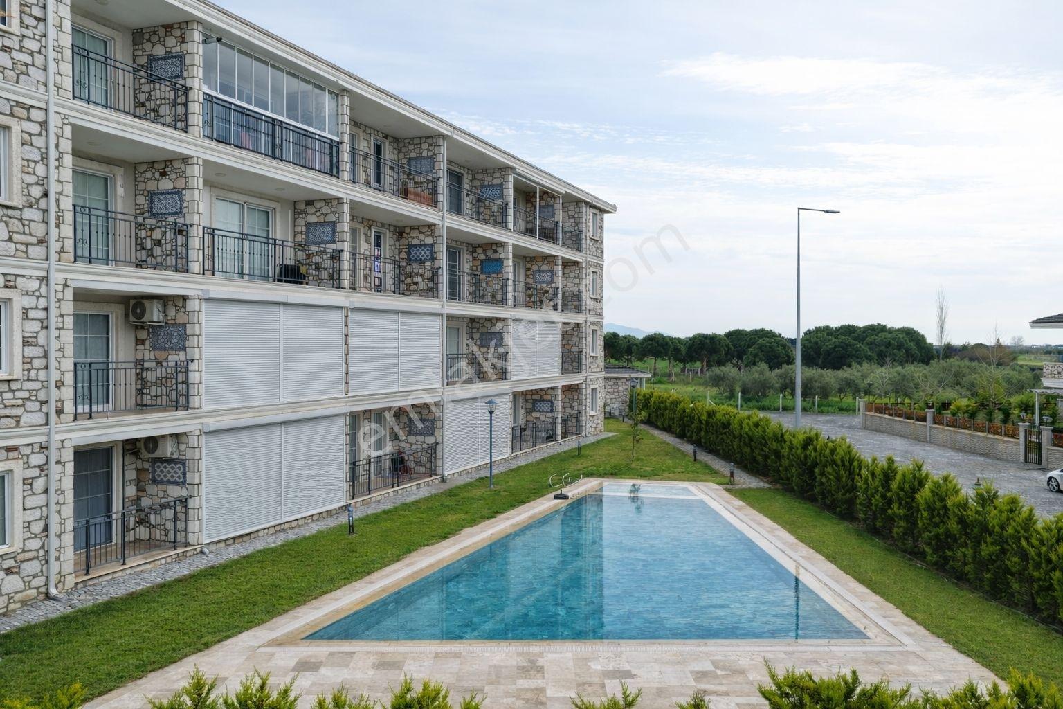 Umas Solutıon'dan Güvenlikli Havuzlu Sitede - 1+1 Eşyalı Daire - Görsel 34