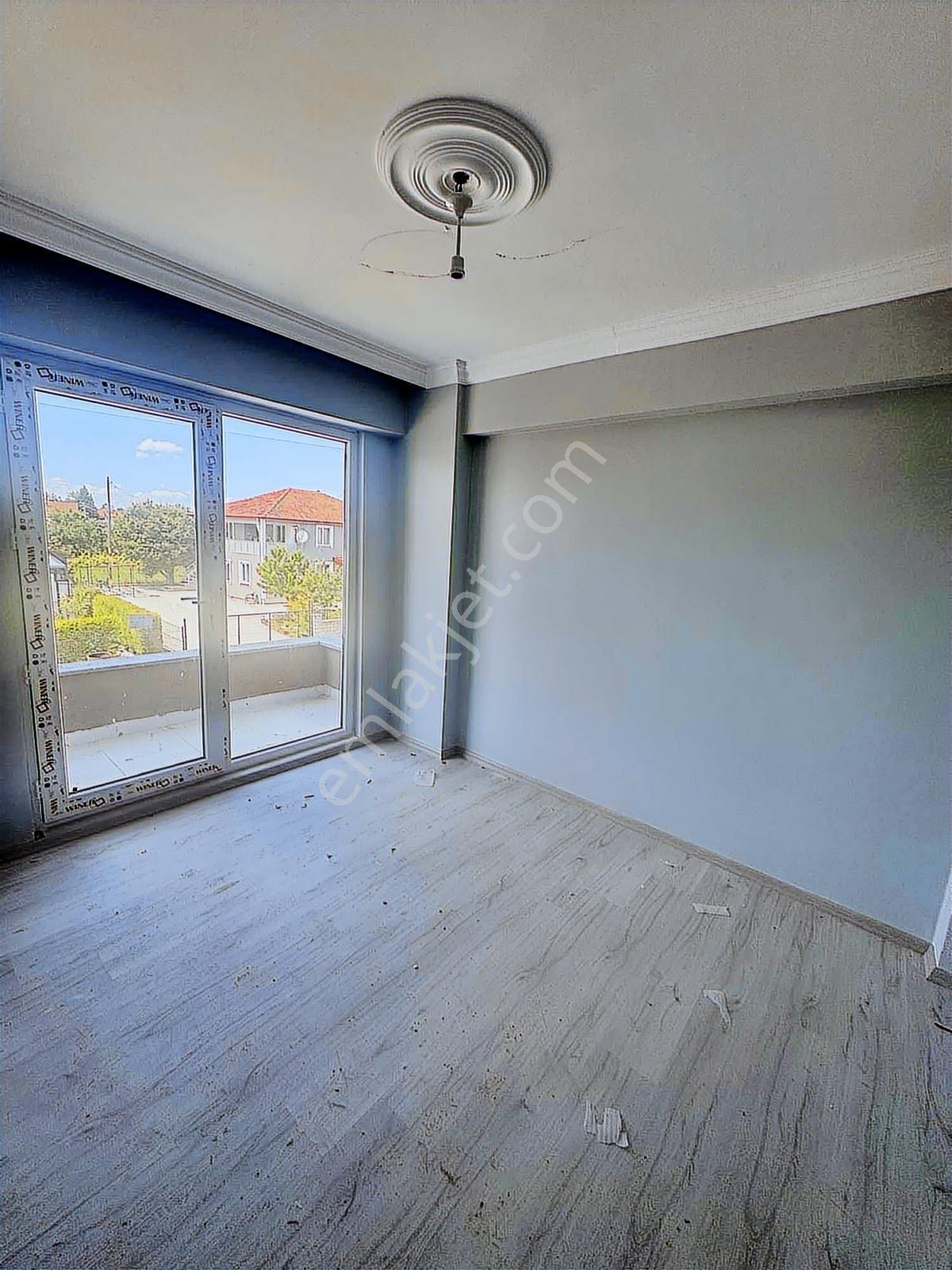 Sancak Emlak'tan Akyazının Parlayan Bölgesinde Satılık 1+1 Daire - Görsel 9