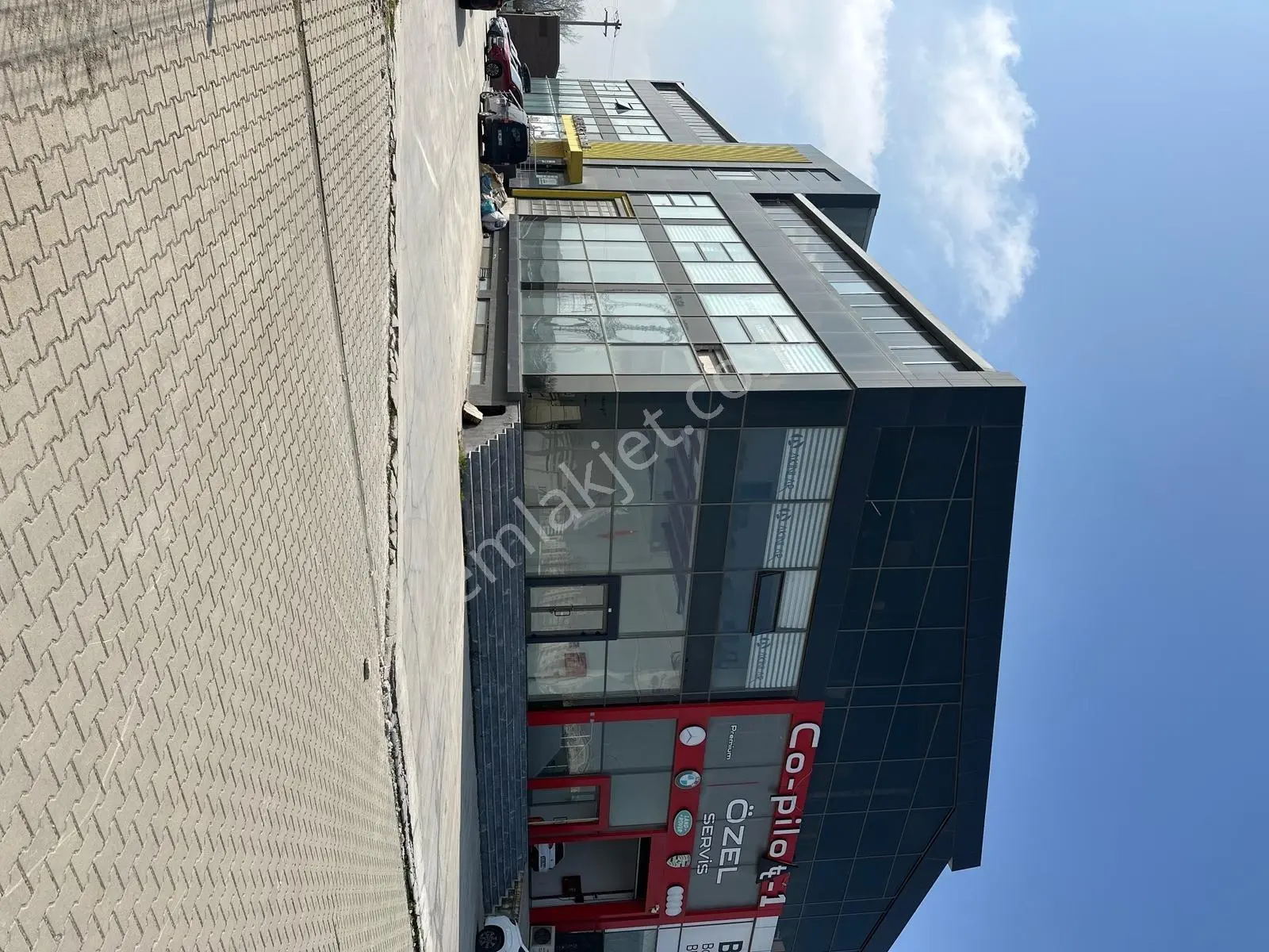 Rw Land Gayrimenkul İzmir Yolu Akın İş Merkezi 580m2 Showroom - Görsel 2
