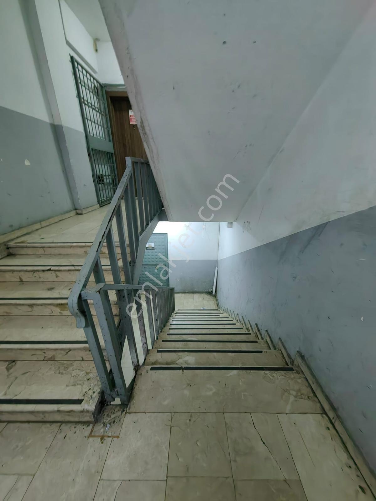 Bağcılar 15 Temmuz Mah Satılık Komple Bina 1250 M2 Kapalı Alan - Görsel 12