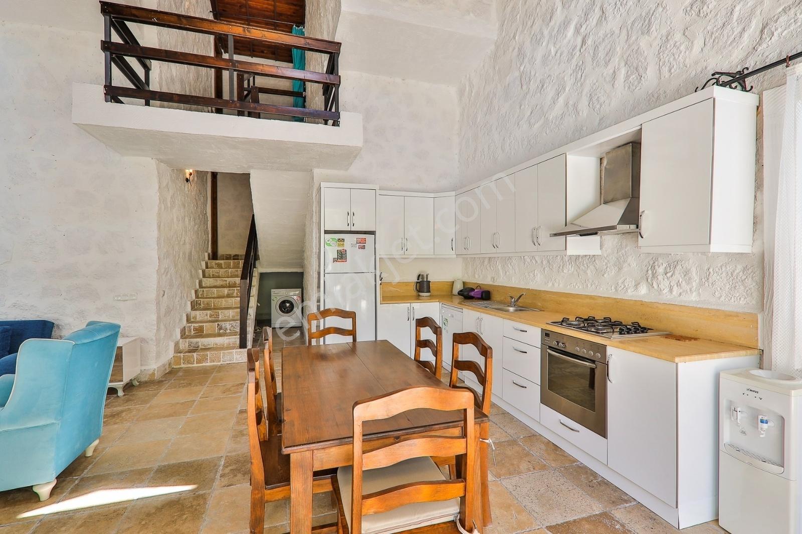 Kaş Sarıbelen (kalkan) Turizm Amaçlı Kiralama Belgeli 2+1 Villa - Görsel 13