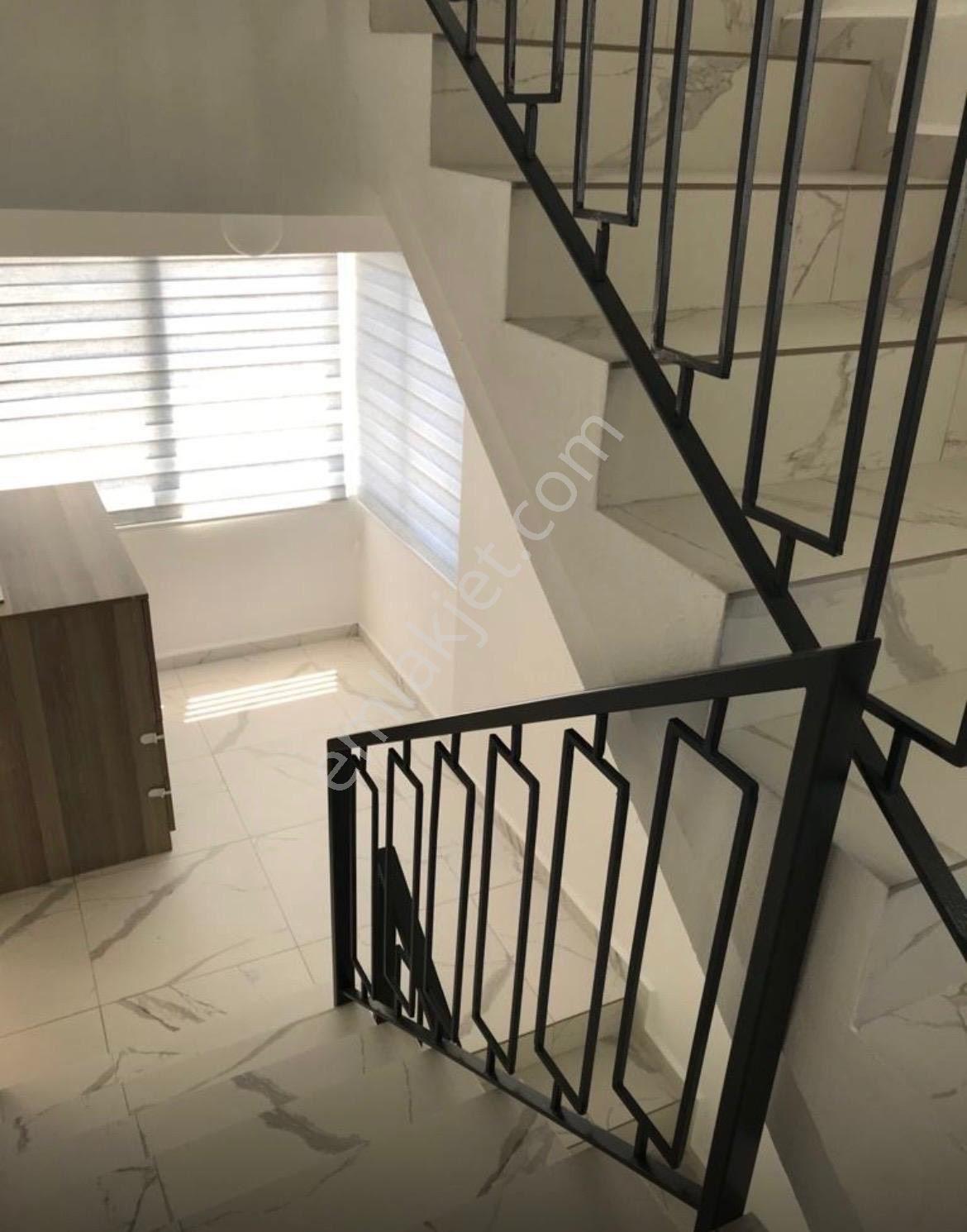 Bodrum Akyarlar’da Özel Plajlı Prestijli Sitede Tam Donanımlı 3+1 Villa - Görsel 33