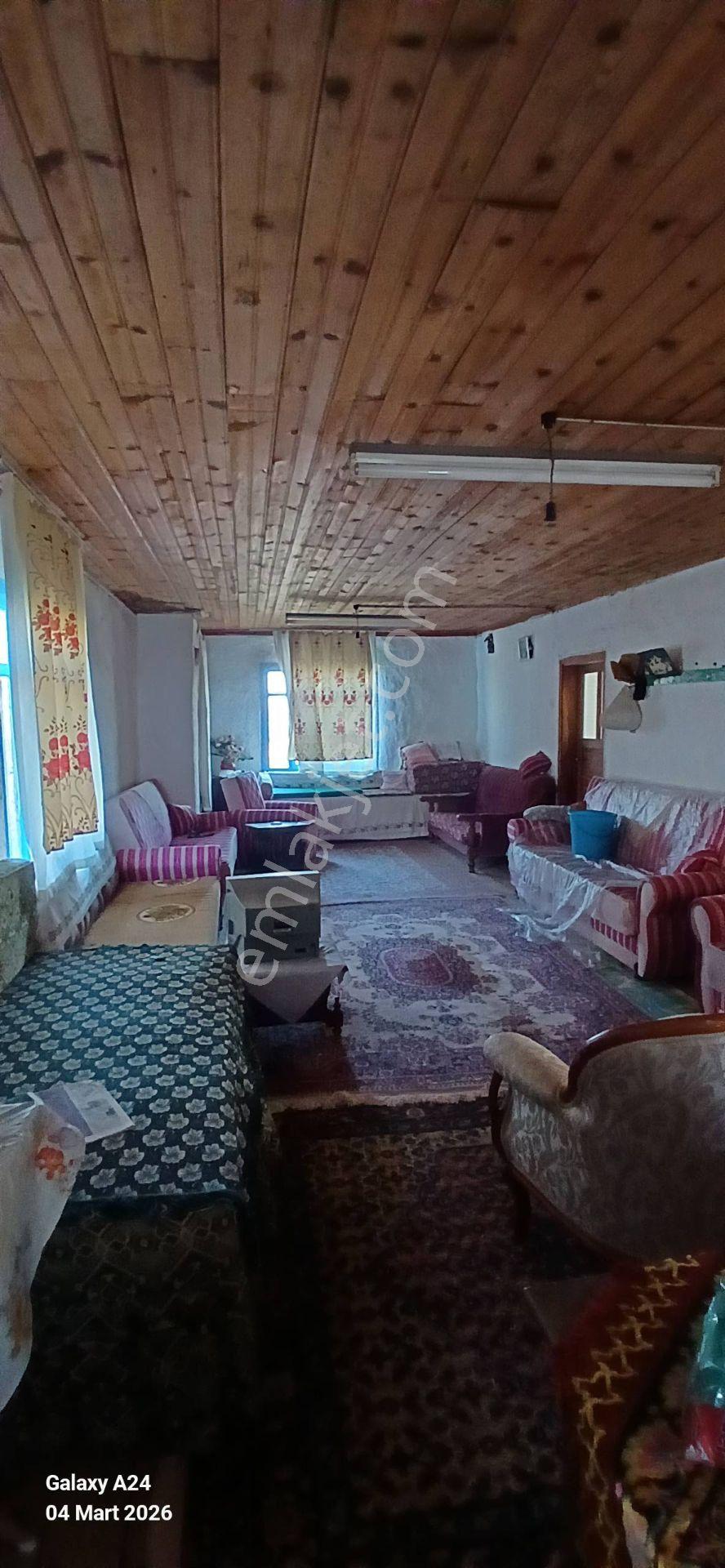 Bilecik Merkez İlyas Bey Köyünde Köy Evi Ve Bahçesi Satılıktır - Görsel 12