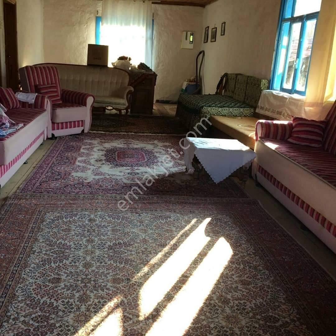 Bilecik Merkez İlyas Bey Köyünde Köy Evi Ve Bahçesi Satılıktır - Görsel 33