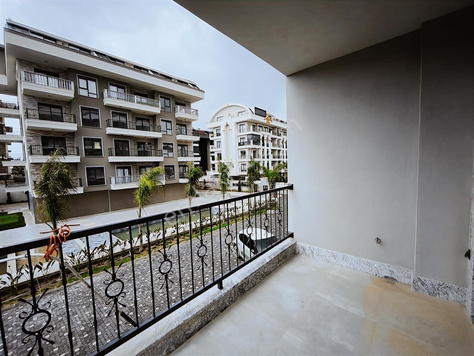 Alanya Oba 2+1 90 M2 Denize 700 Metre Havuz Fitnes Sauna Otopark - Görsel 34