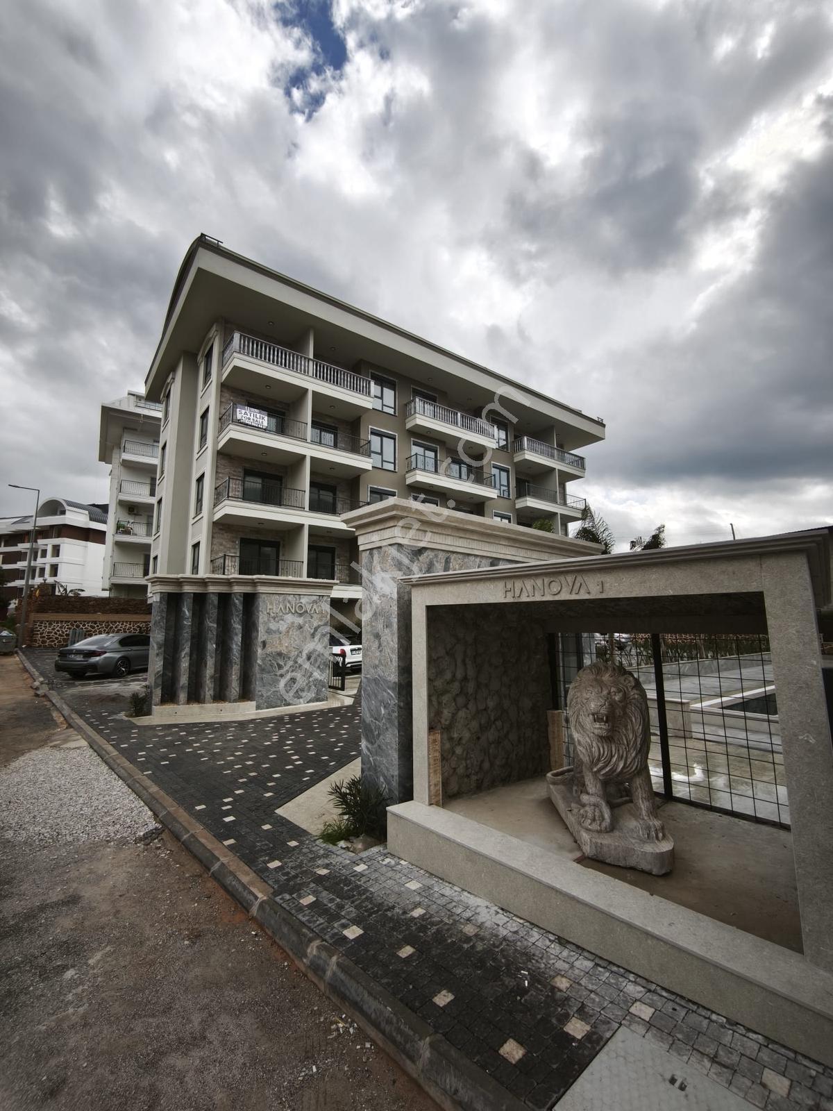Alanya Oba 2+1 90 M2 Denize 700 Metre Havuz Fitnes Sauna Otopark - Görsel 11