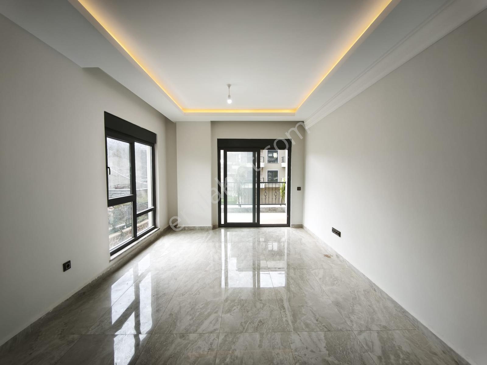 Alanya Oba 2+1 90 M2 Denize 700 Metre Havuz Fitnes Sauna Otopark - Görsel 29