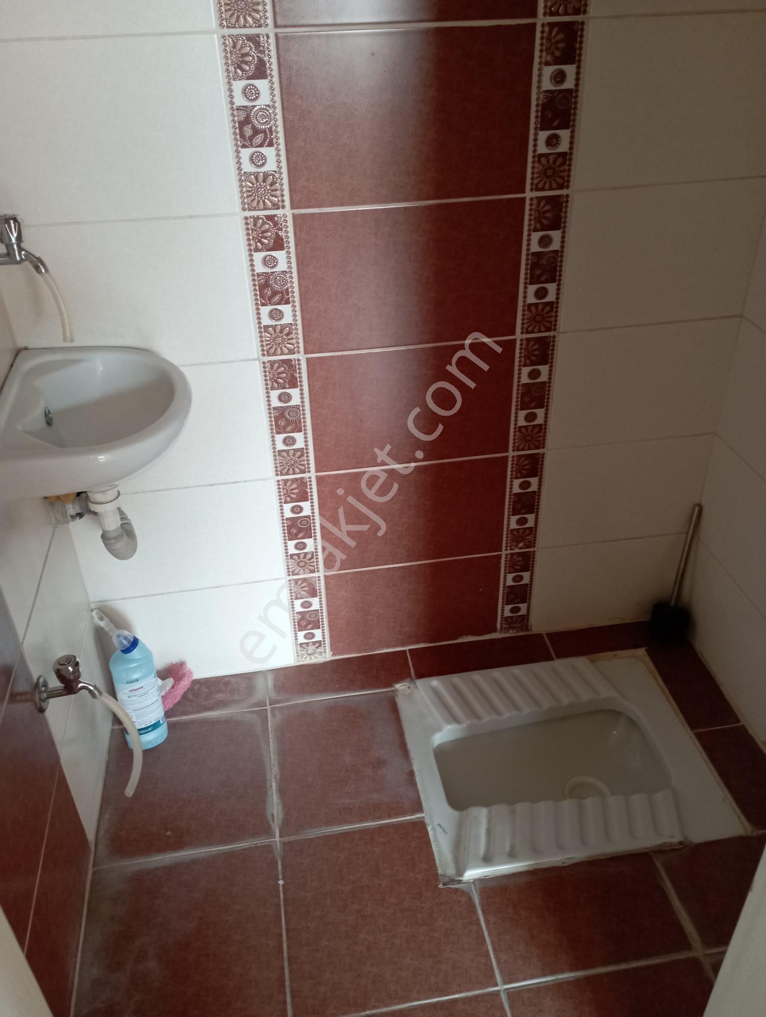 Kaçmaz'dan Kartal Yunus Tren İstasyonu Civarında Lüks 3+1 Daire - Görsel 30