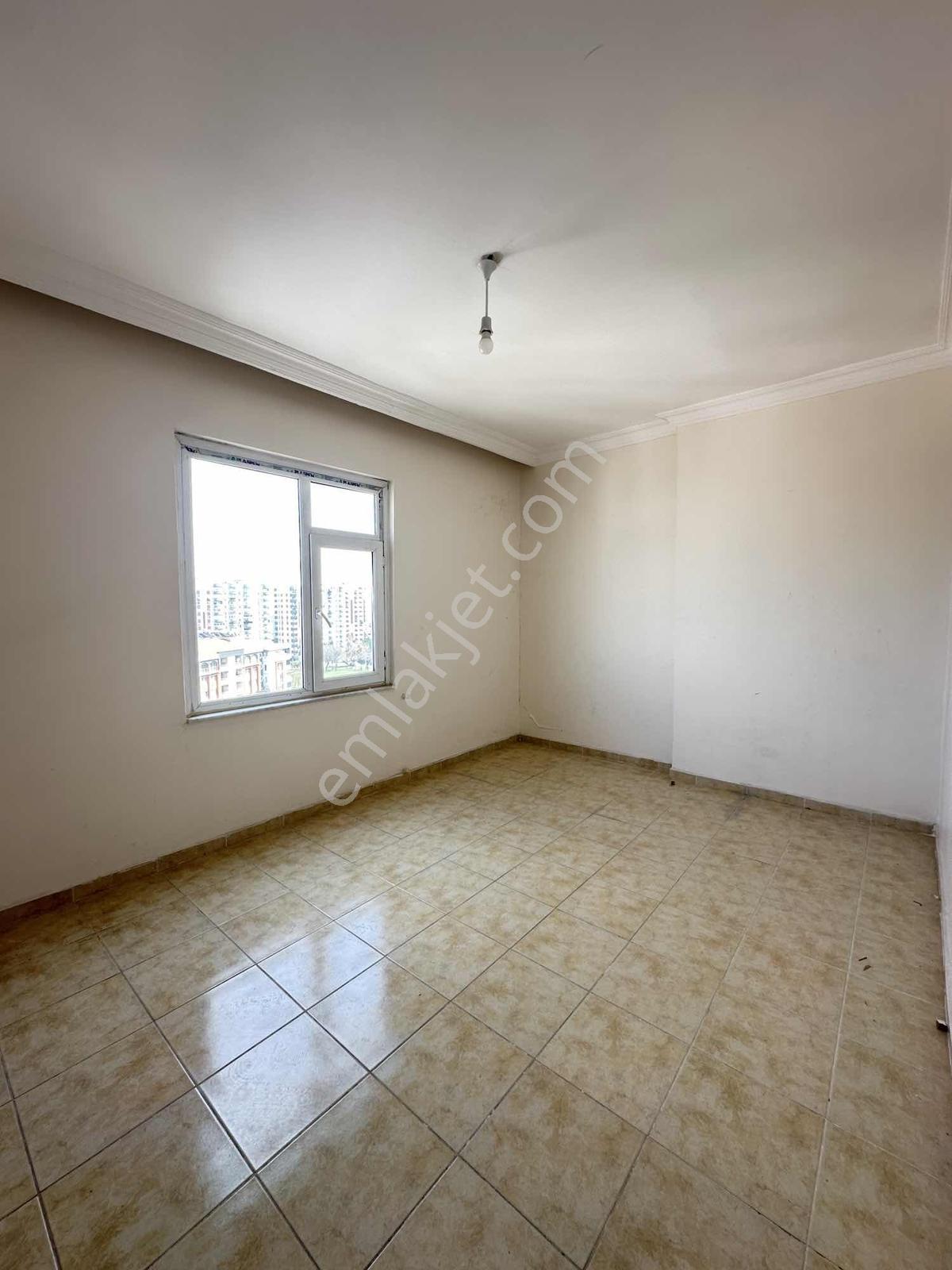 Menderes Mahallesi Site İçi Havuzlu Kiralık 3+1 Amerikan Mutfak - Görsel 11