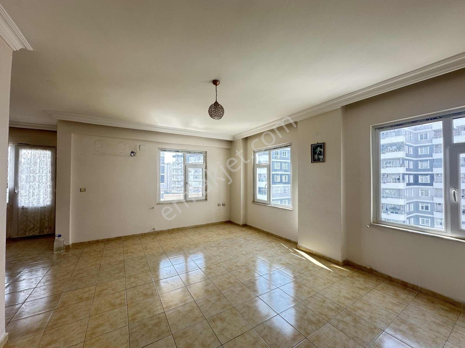 Menderes Mahallesi Site İçi Havuzlu Kiralık 3+1 Amerikan Mutfak - Görsel 22
