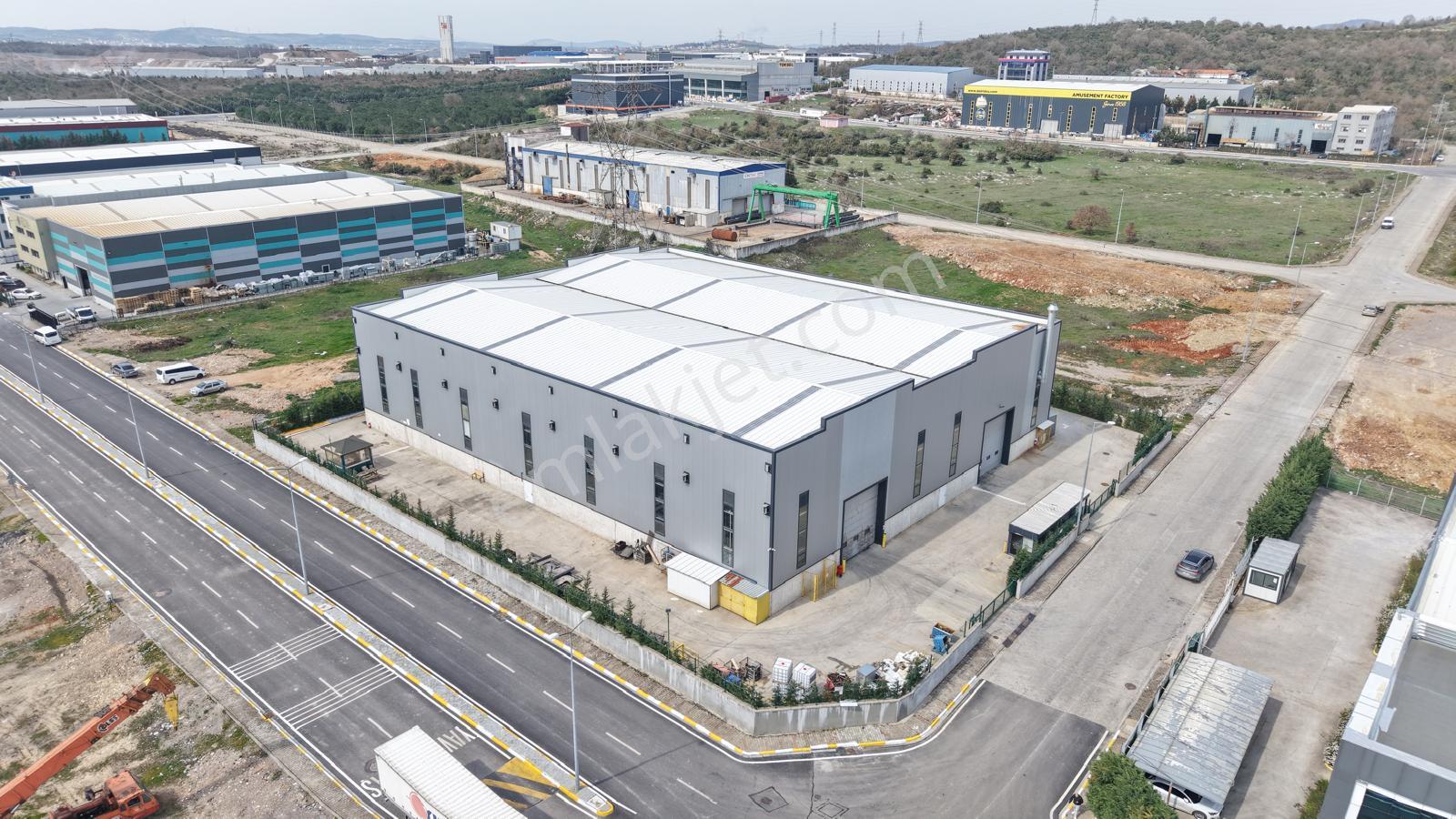 Dilovası Kobi Osb De 3100 M2+1200 Kwa+kdv Avantajlı Kiralık Fabrika