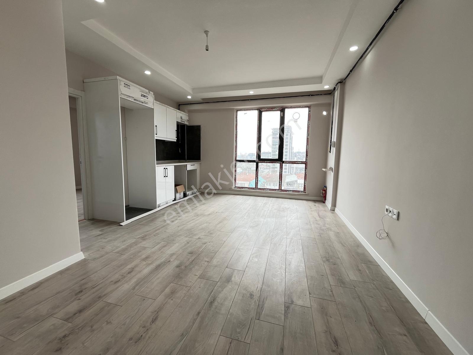 Loft'tan İnönü Mh Bey Residence Amerikan Mutfaklı 55m2 1+1 Lüx 9.kat Daire - Görsel 3