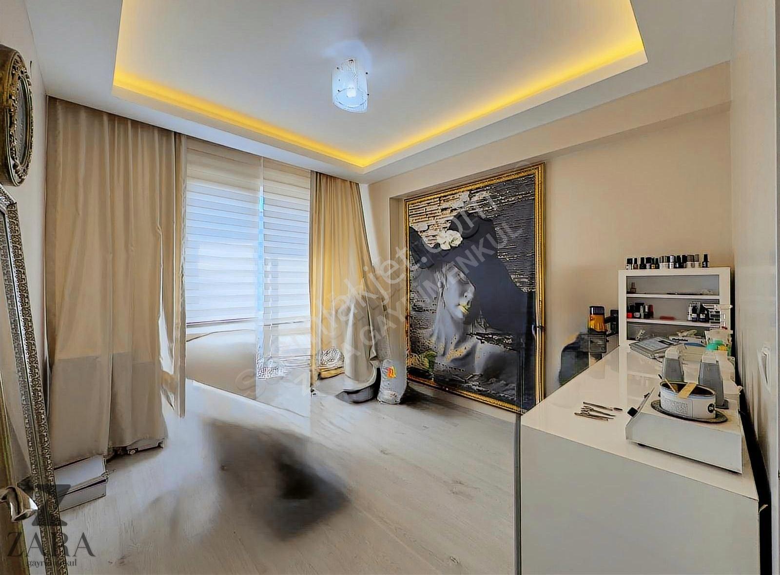 ▄zara▄ege Mah. Gözde Sitesi 3+1 145m² Full Yapılı Ara Kat Daire